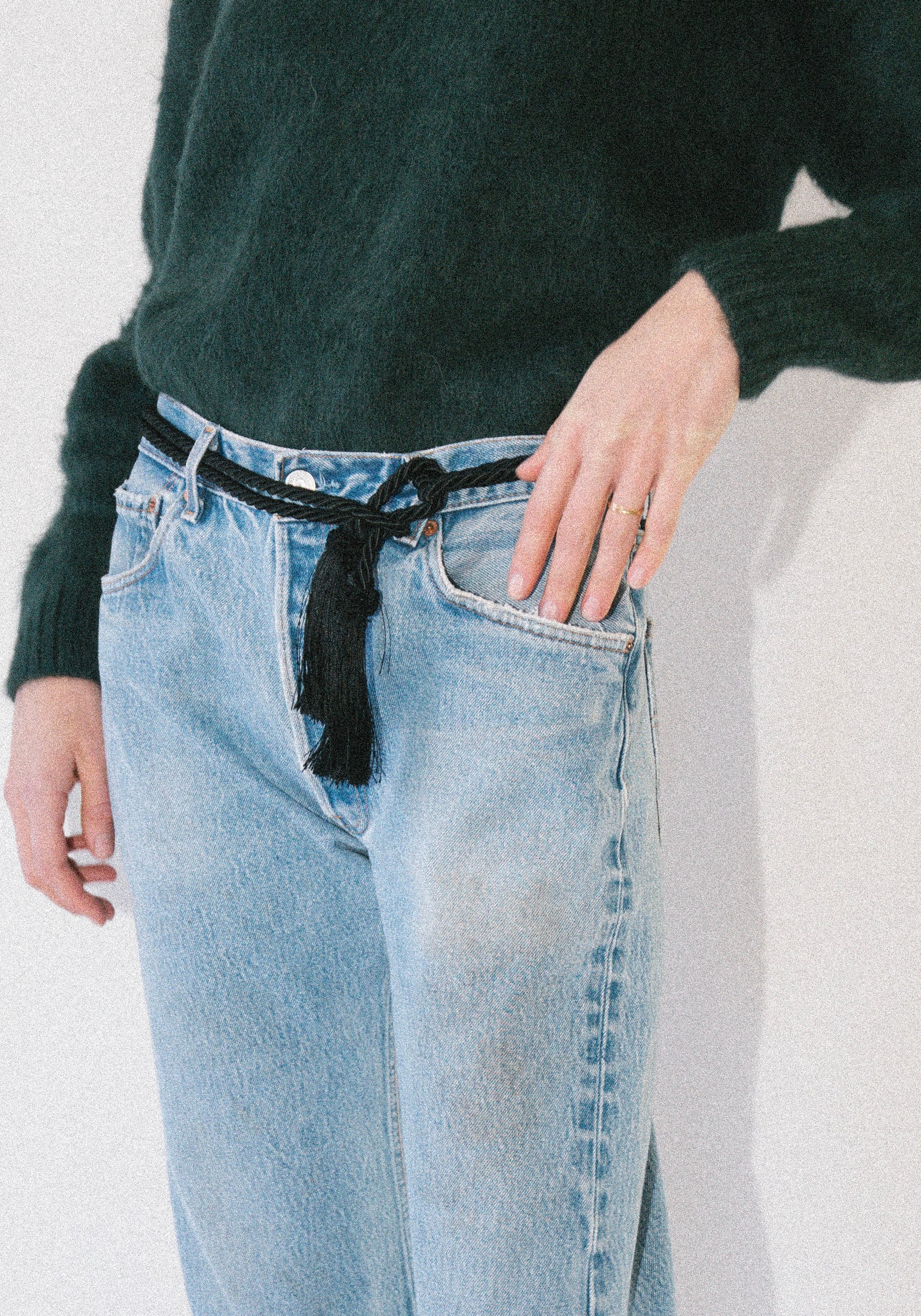 Le Sundial Tassel Belt