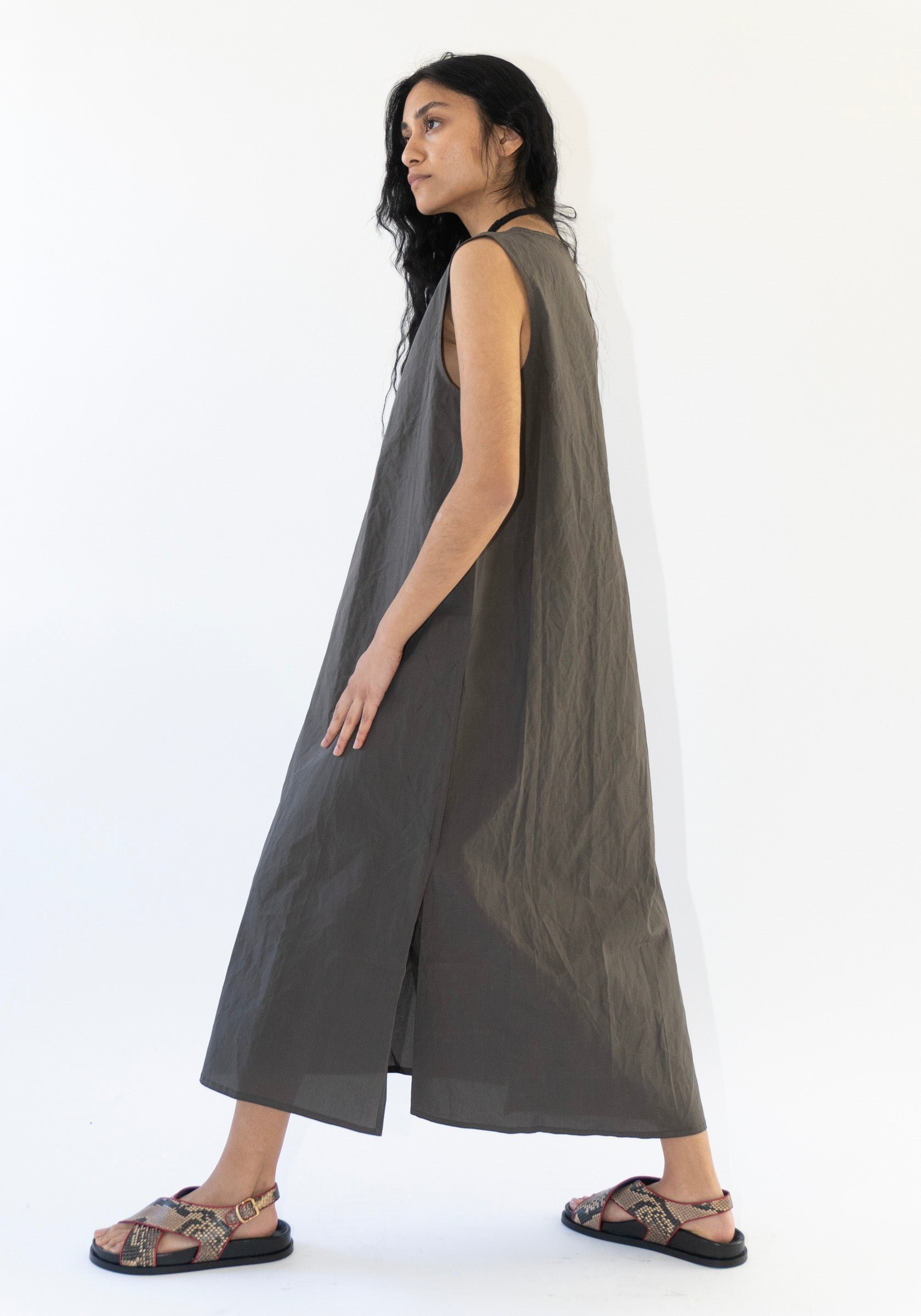 Sofie D'Hoore Deva Sleeveless Dress in Truffle – VESTIGE