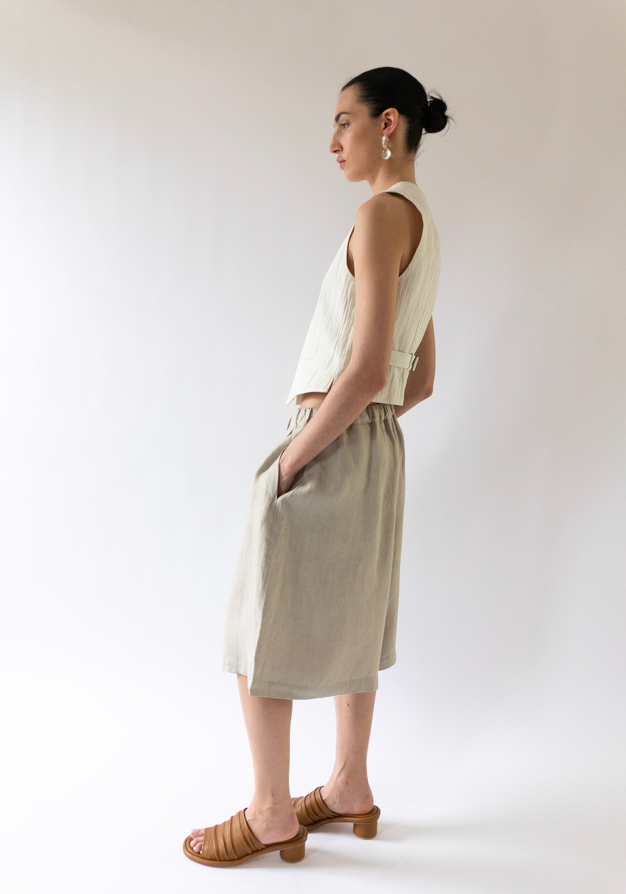 Linen Maxi Bermuda Shorts in Toasted