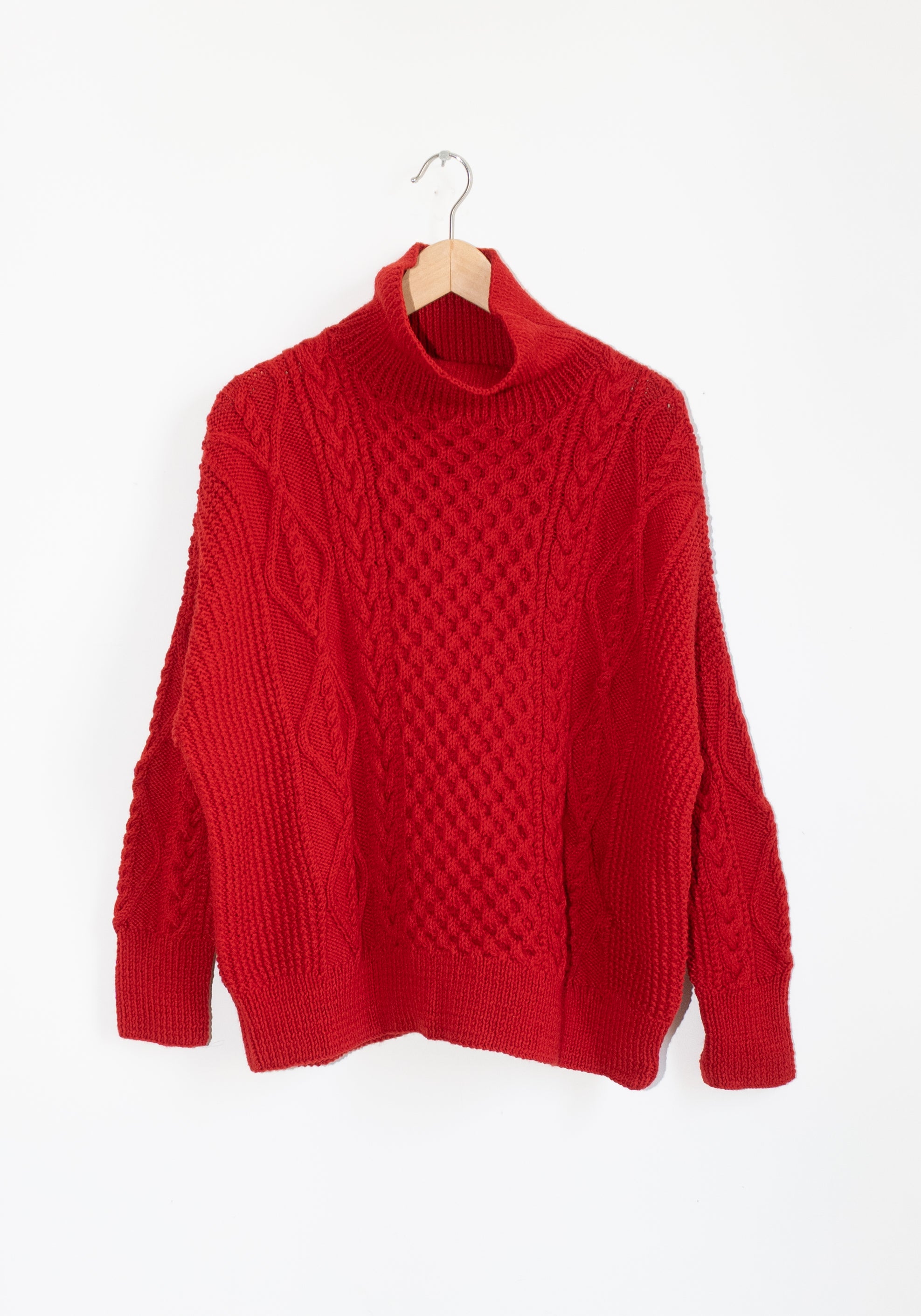 Auntie Oti Fisherman Sweater in Red