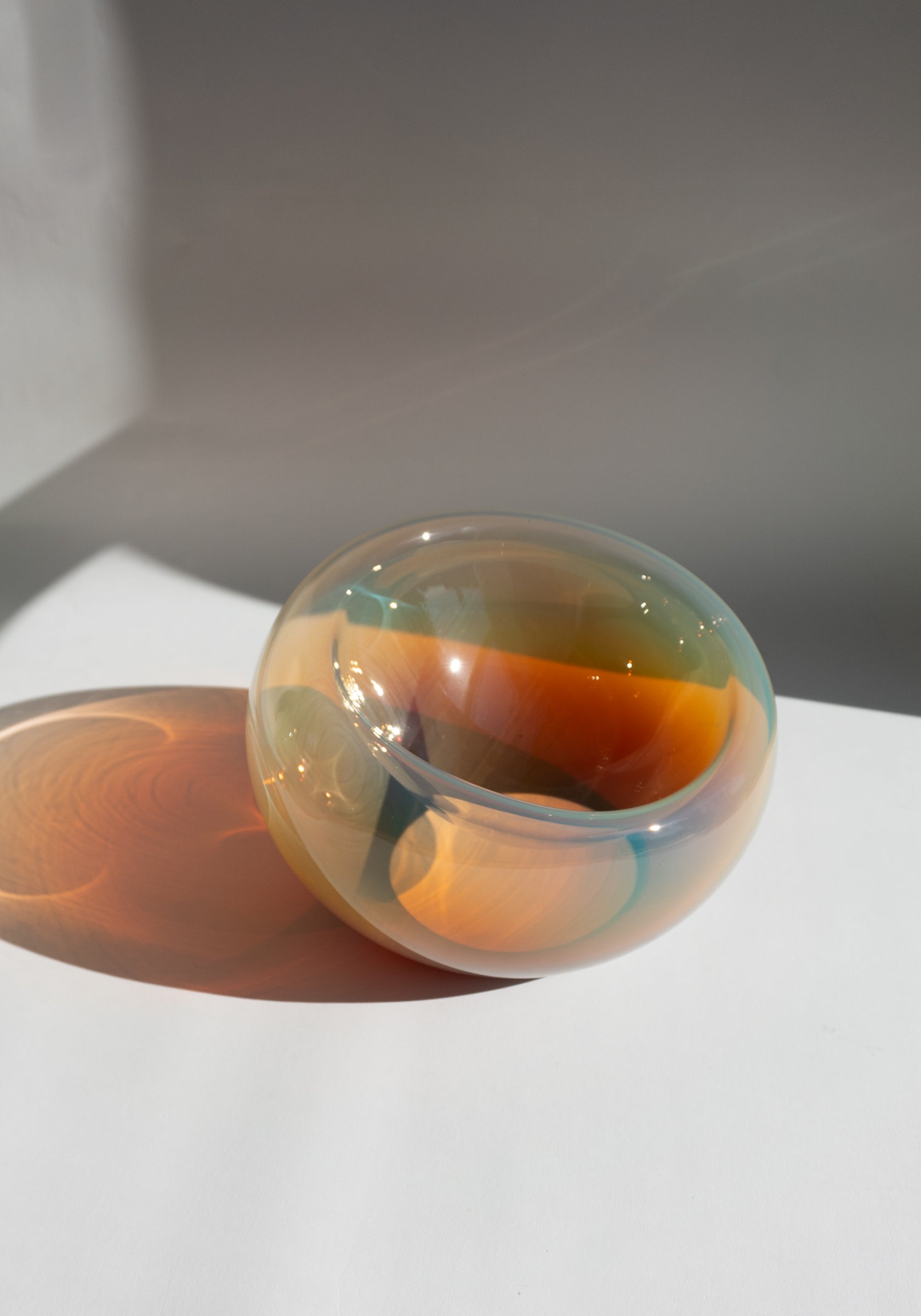 Giant Caldera Vessel in Iris Gold