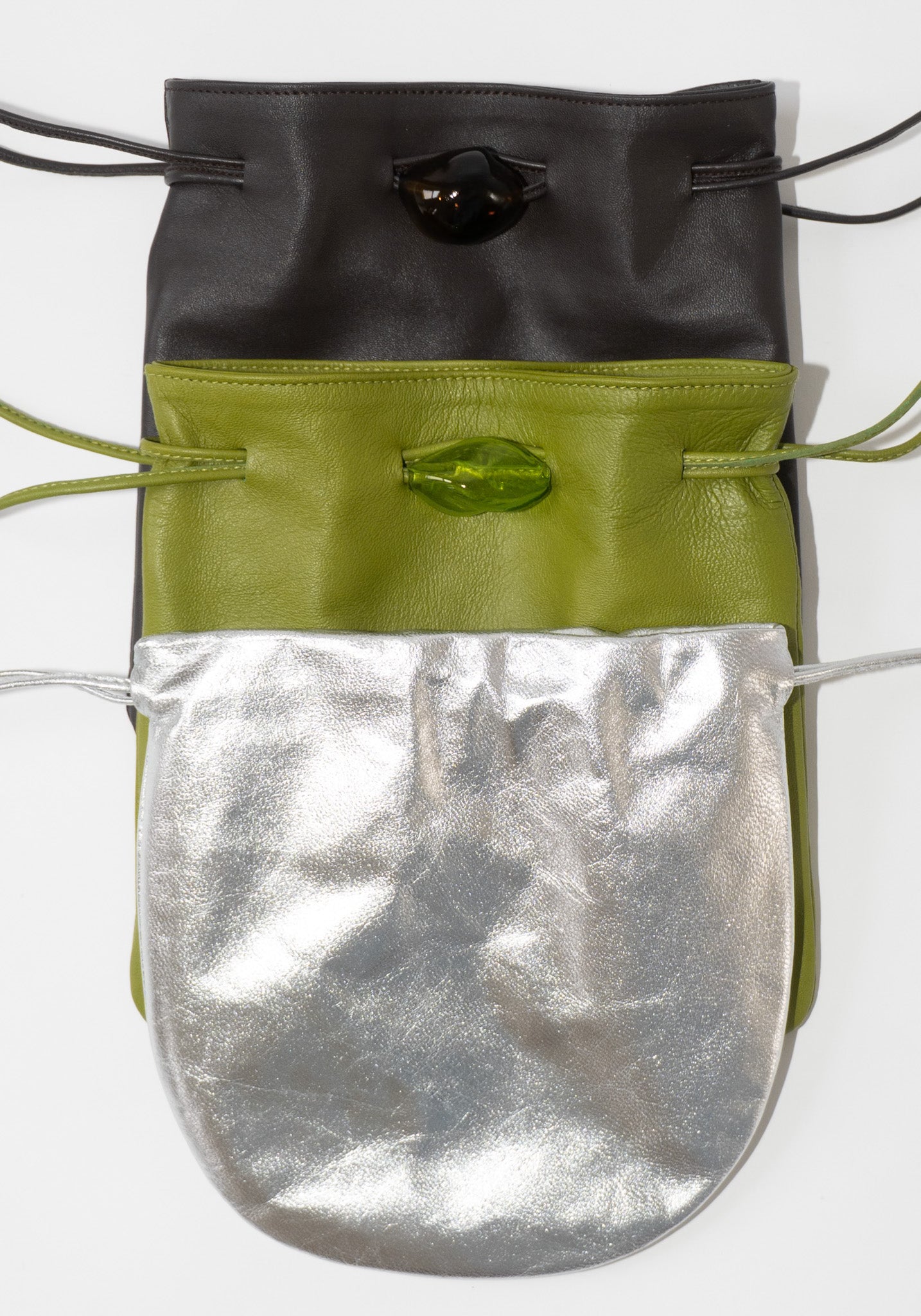 Ayllon Jacinta Pouch in Kisses