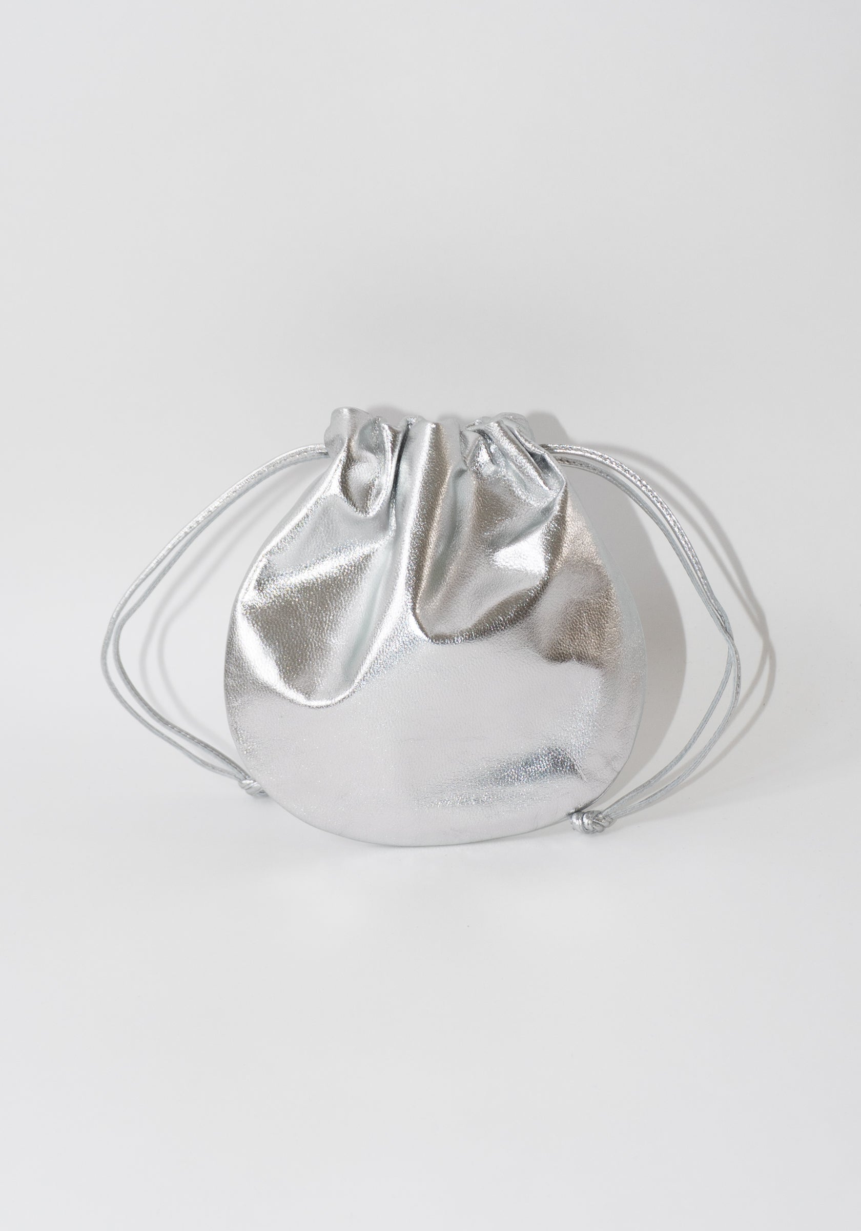 Ayllon Jacinta Pouch in Kisses