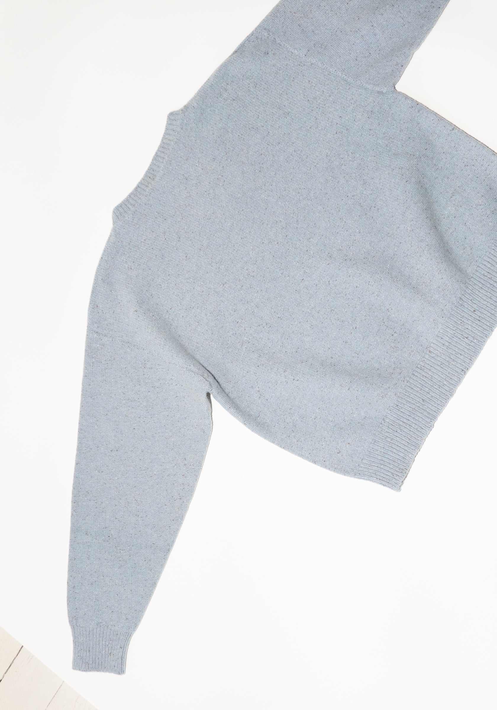 Baserange Mea Sweater in Ocean