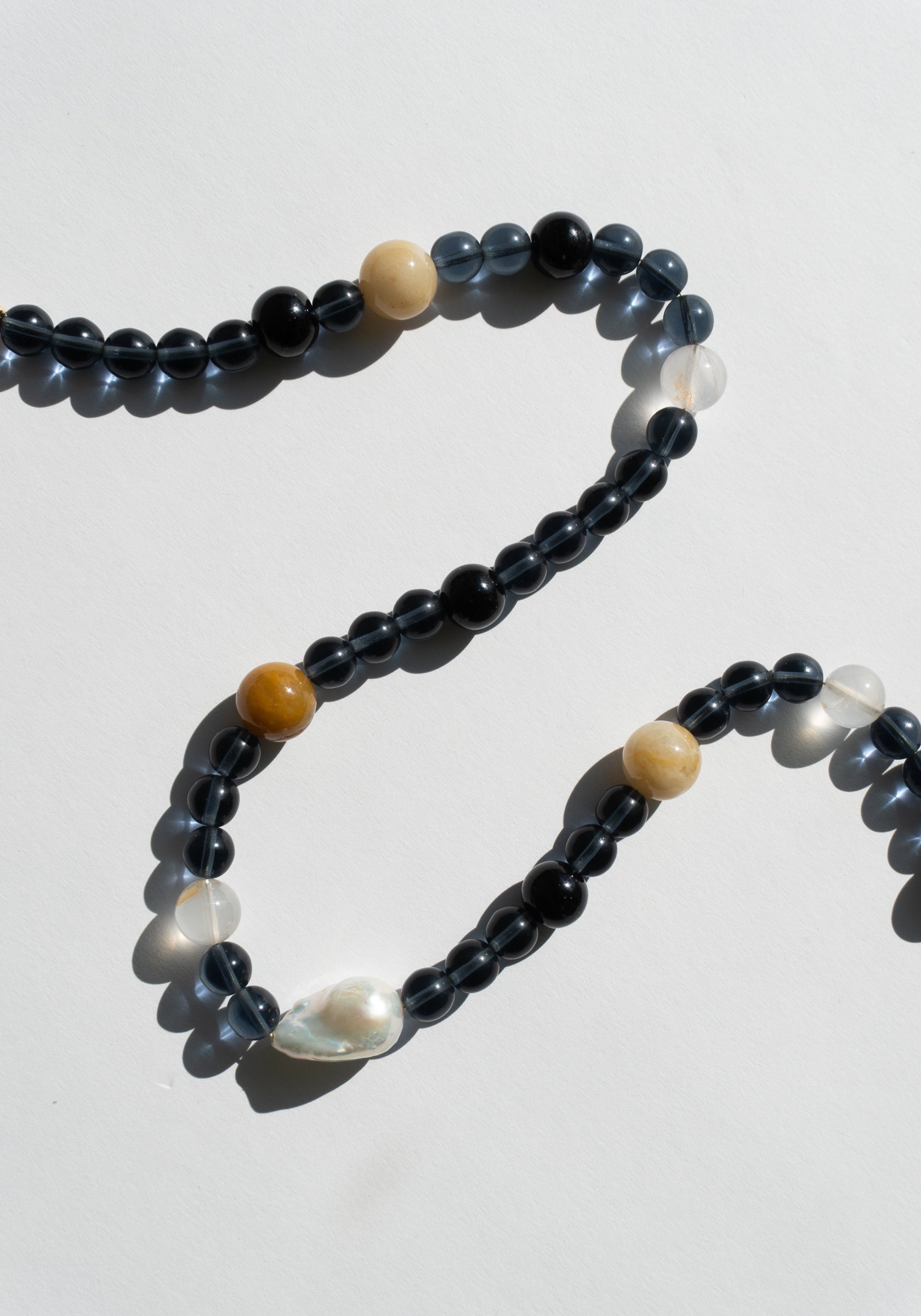 Shadow Necklace in Pearl and Onyx
