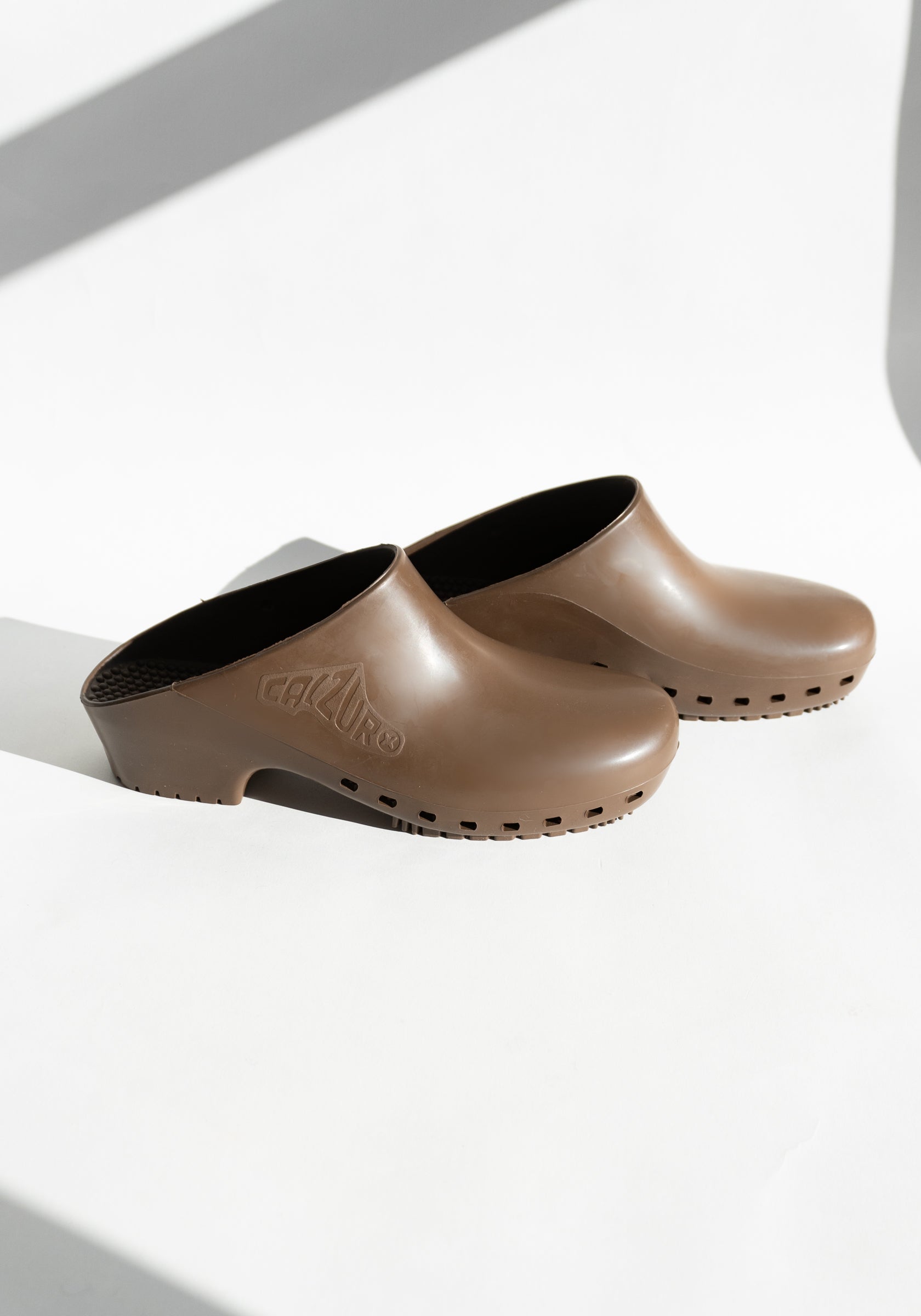 Classic Clog in Brown
