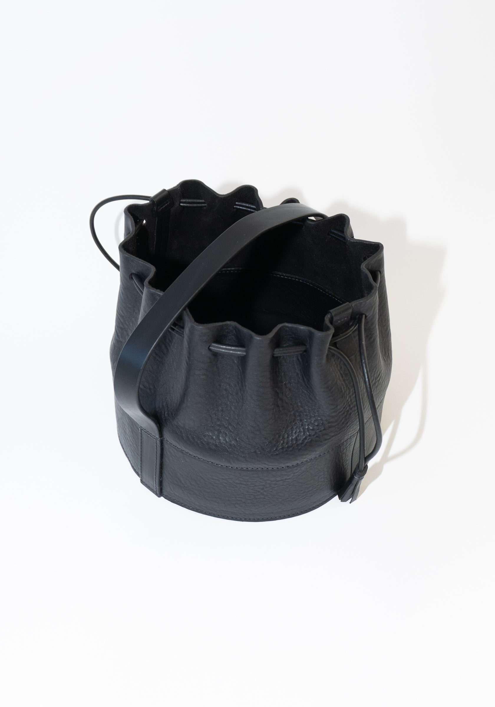 Cawley Leather Drawstring Collar Bag in Black