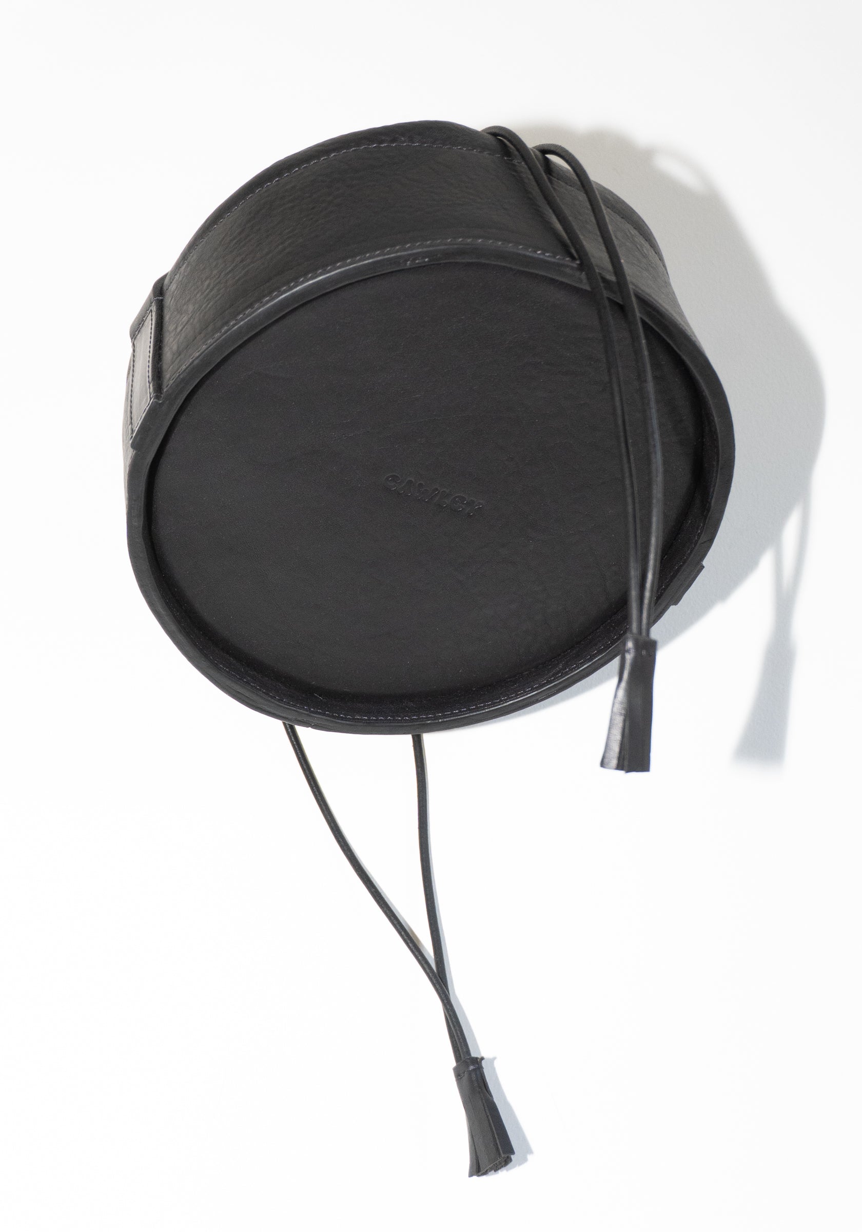 Cawley Leather Drawstring Collar Bag in Black