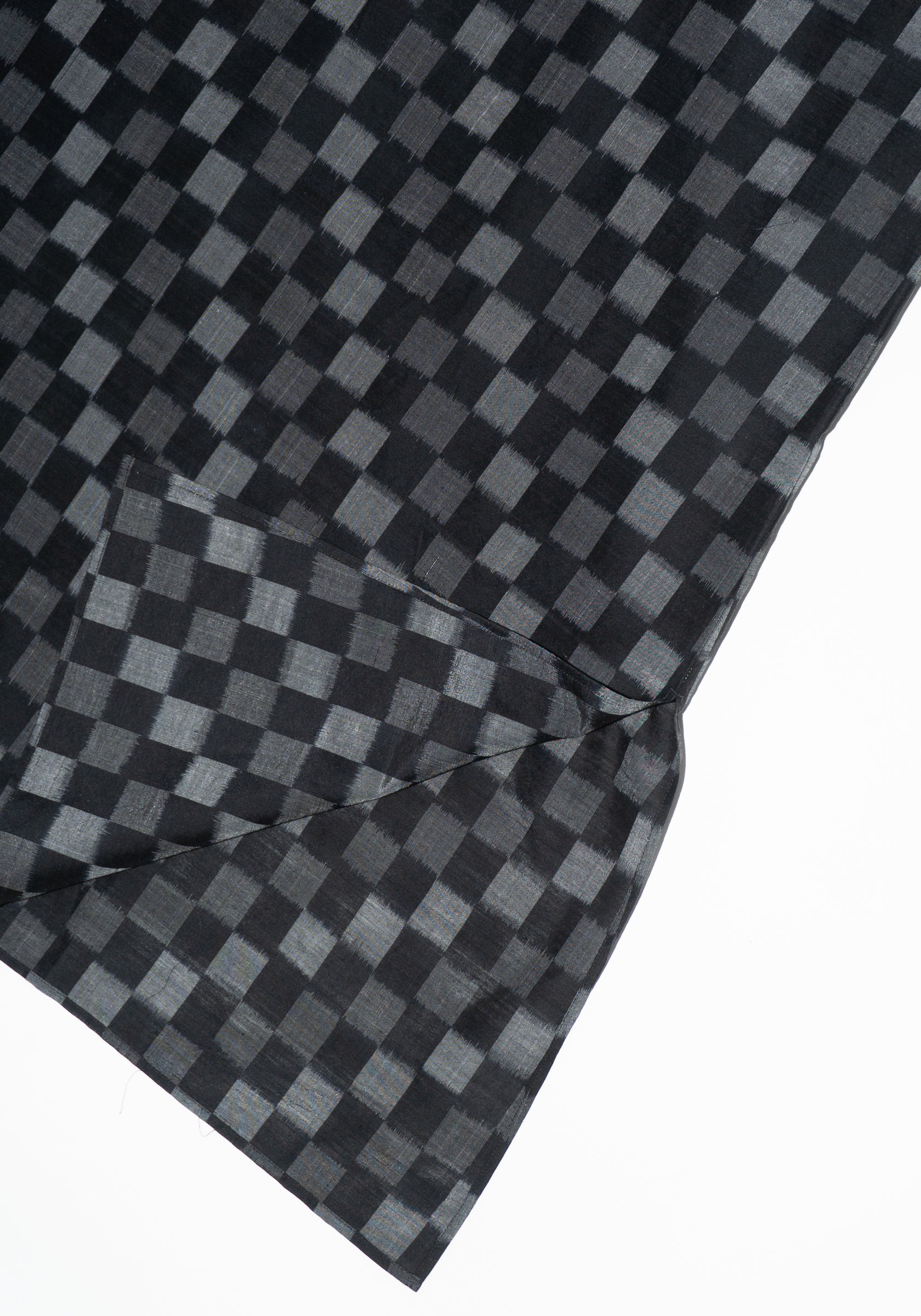 Cristaseya Oversized Caftan in Black and Grey Checks