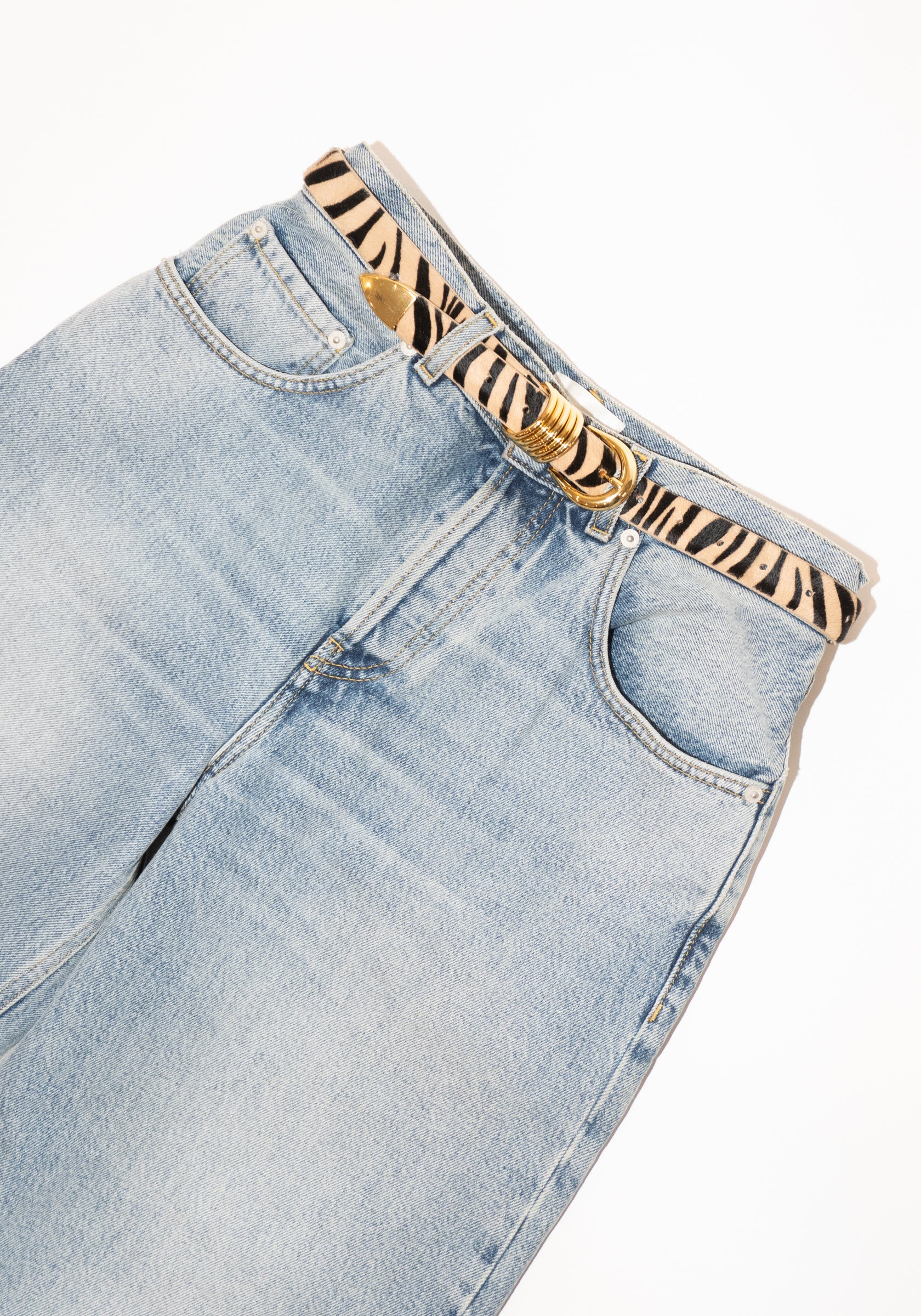 Hollyhock Zebra in Neutral with Gold