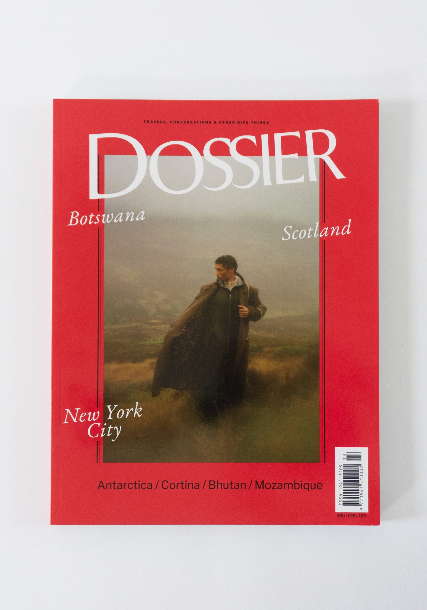 Dossier Magazine - Issue 3