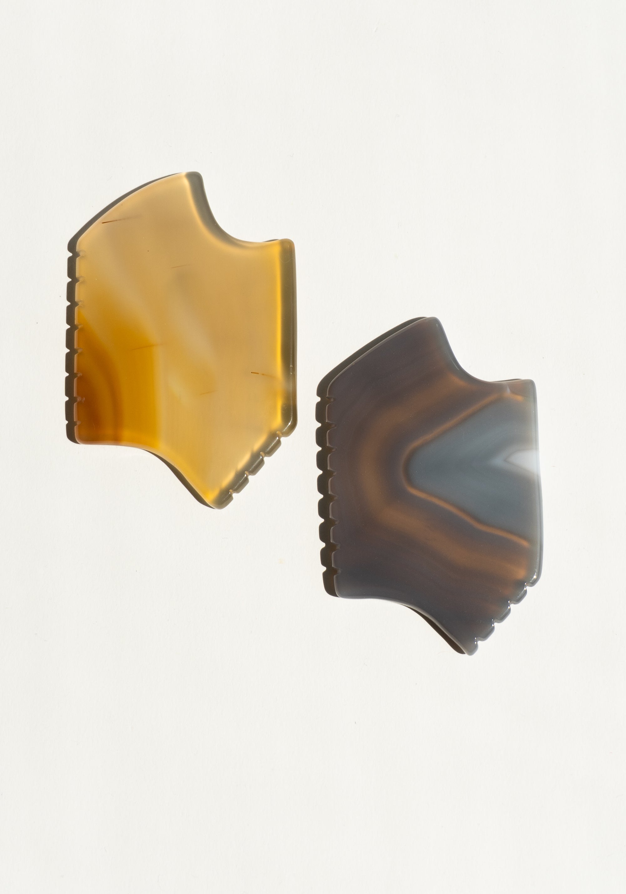 Essentialist Agate Gua Sha