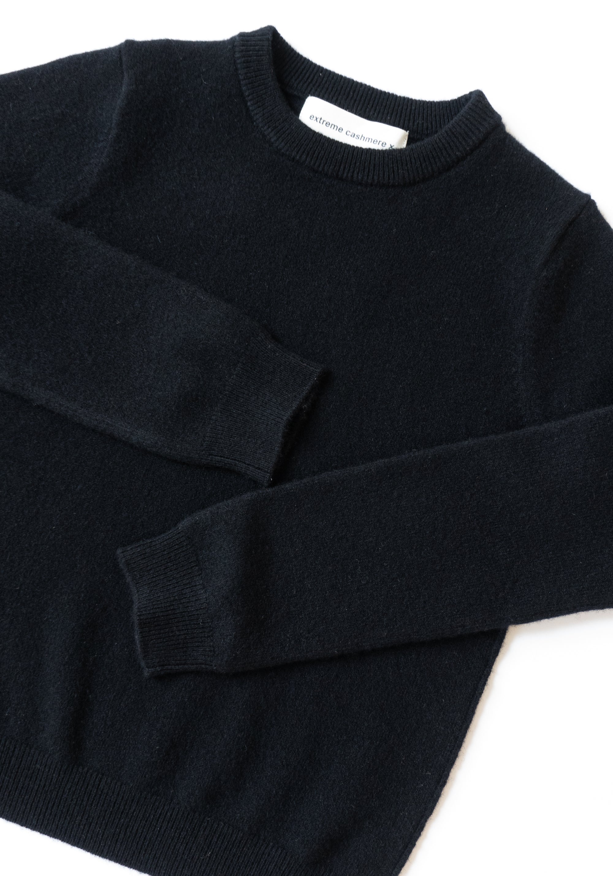 Extreme Cashmere Kid Sweater in Raven