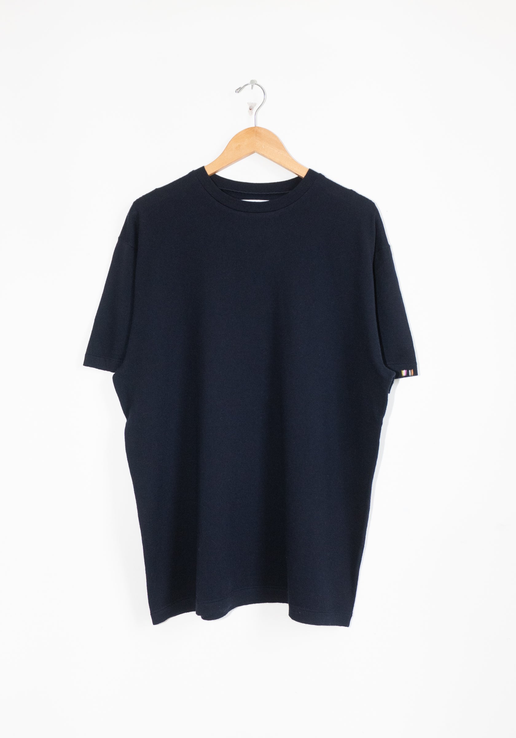 Rik Tee in Navy