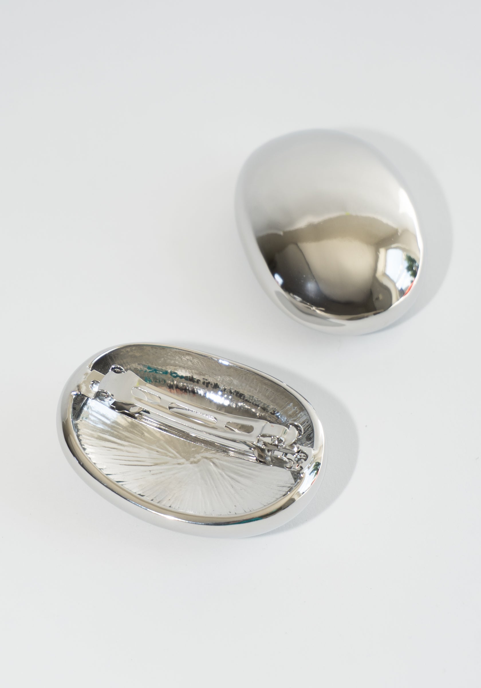 Ficcare Alexis Large Oval Barrette in Silver