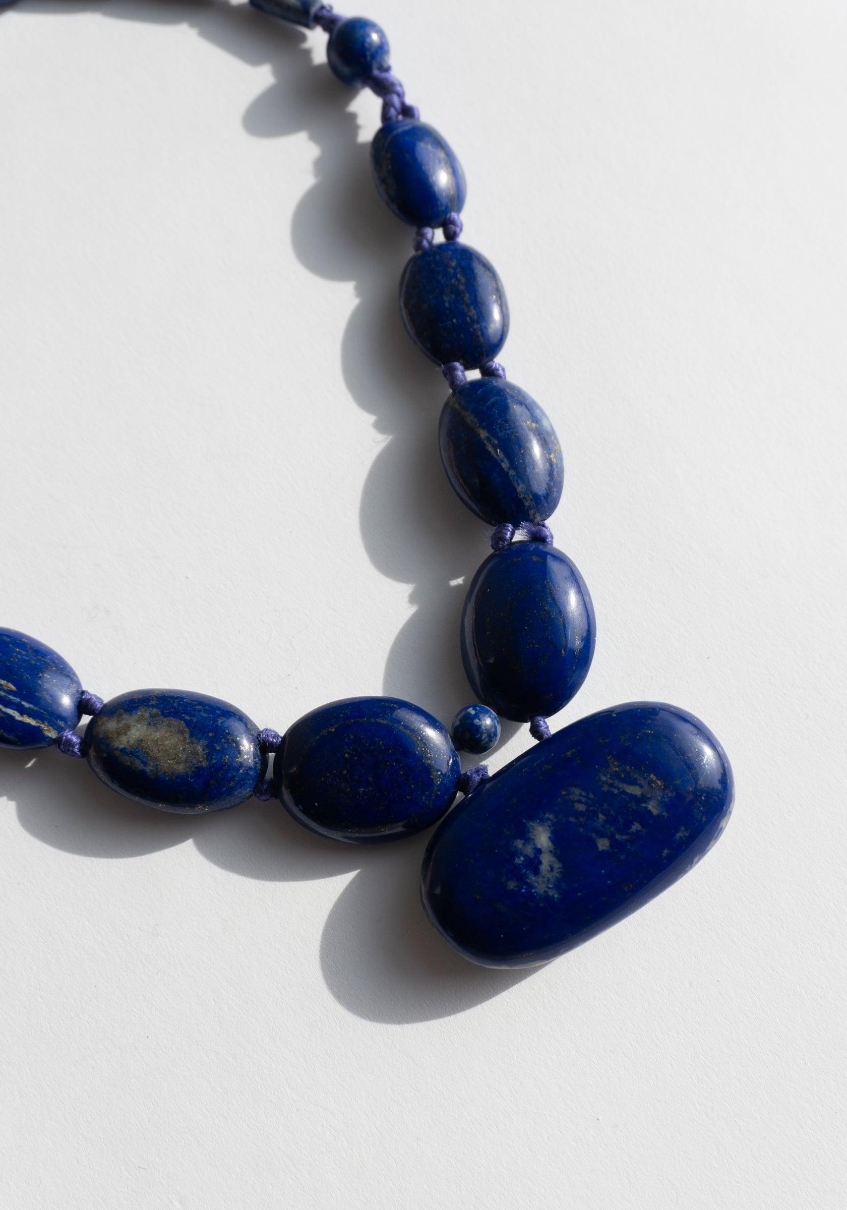 Large Lapis Lazuli Oval Beaded Necklace