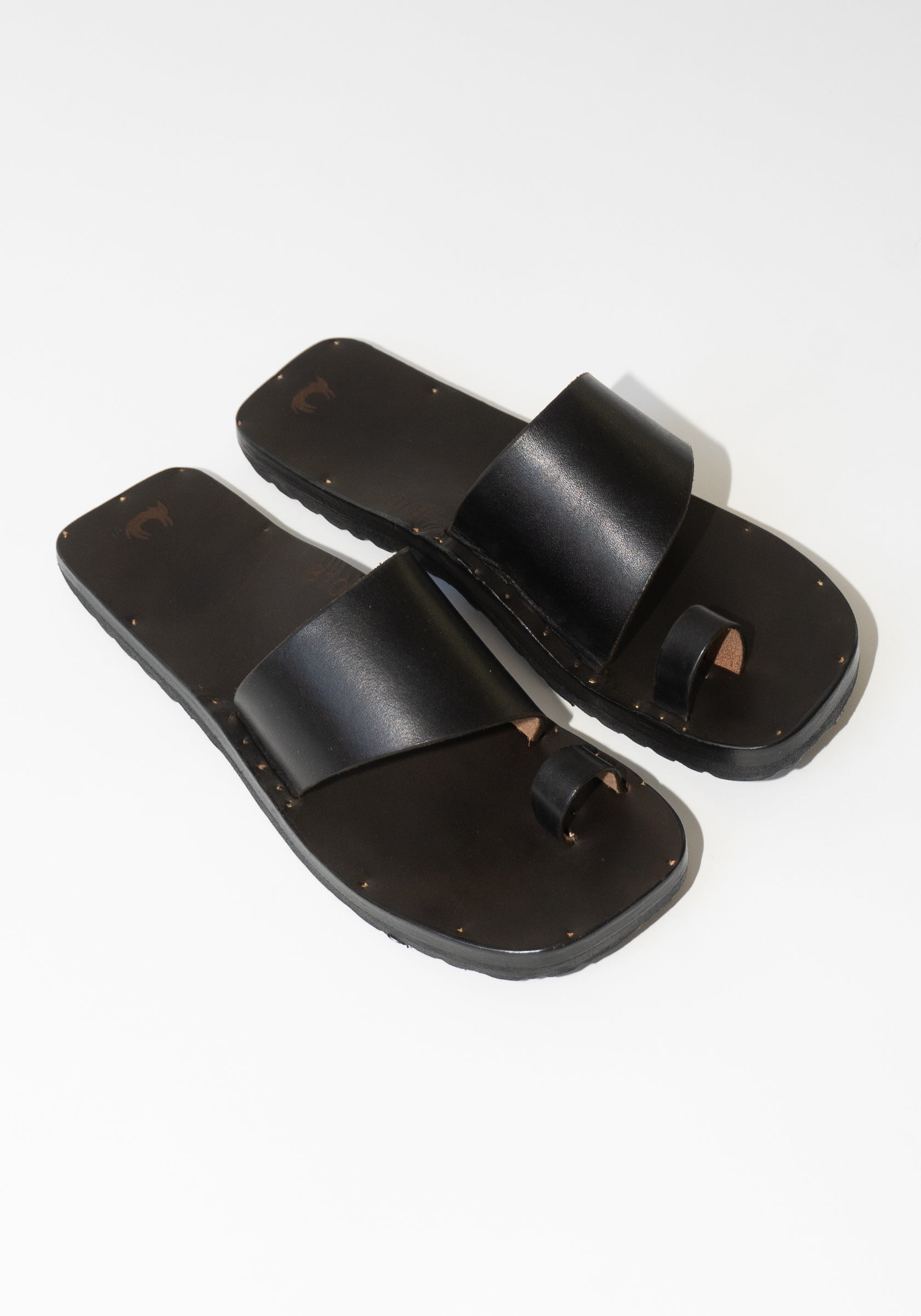 Jutta Neumann Alice Sandal in Black – VESTIGE