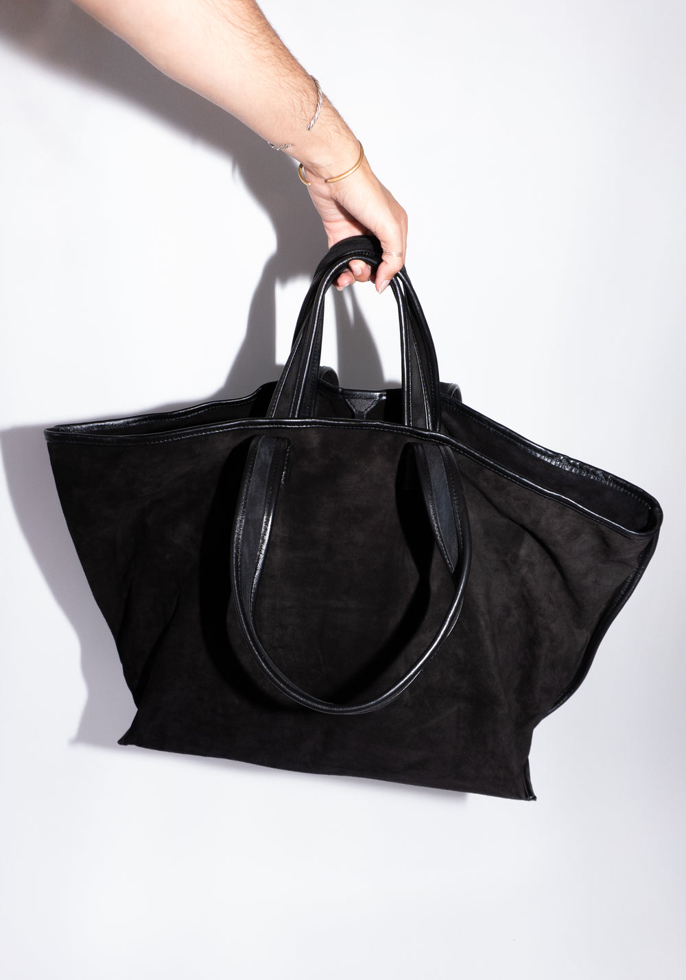 Tote in Black Suede