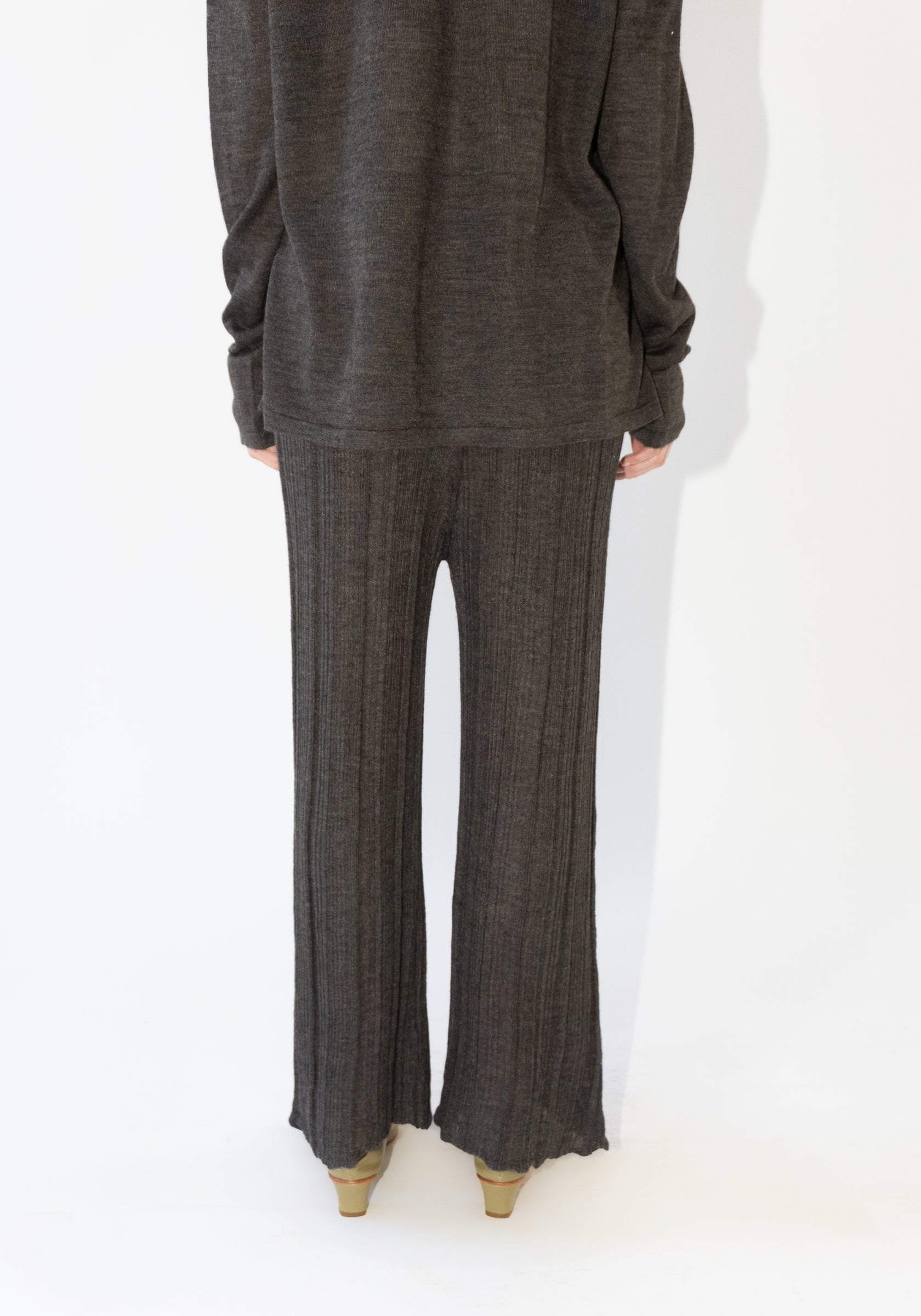 Plisse Pants in Blackened