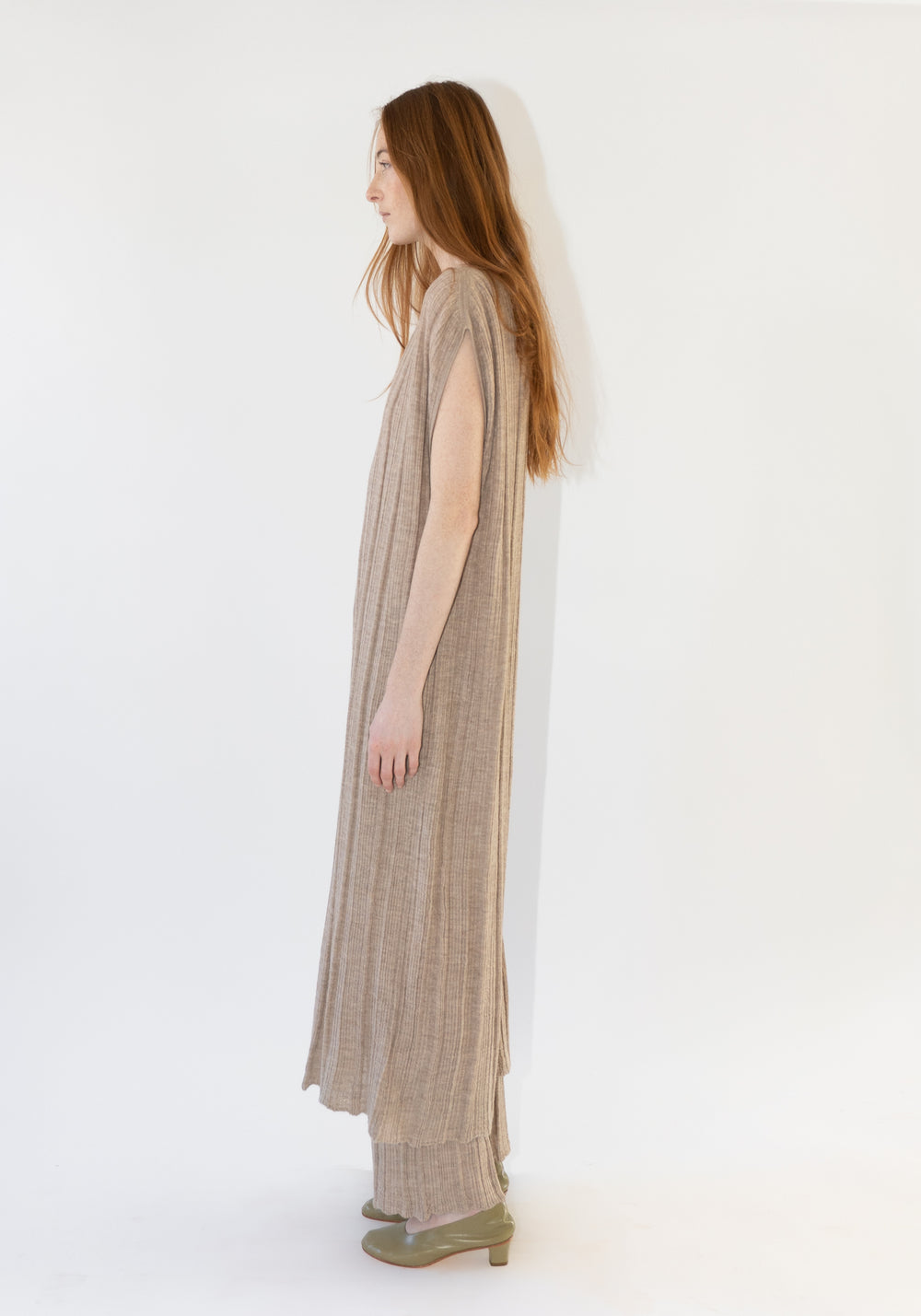 Plisse Caftan in Oak