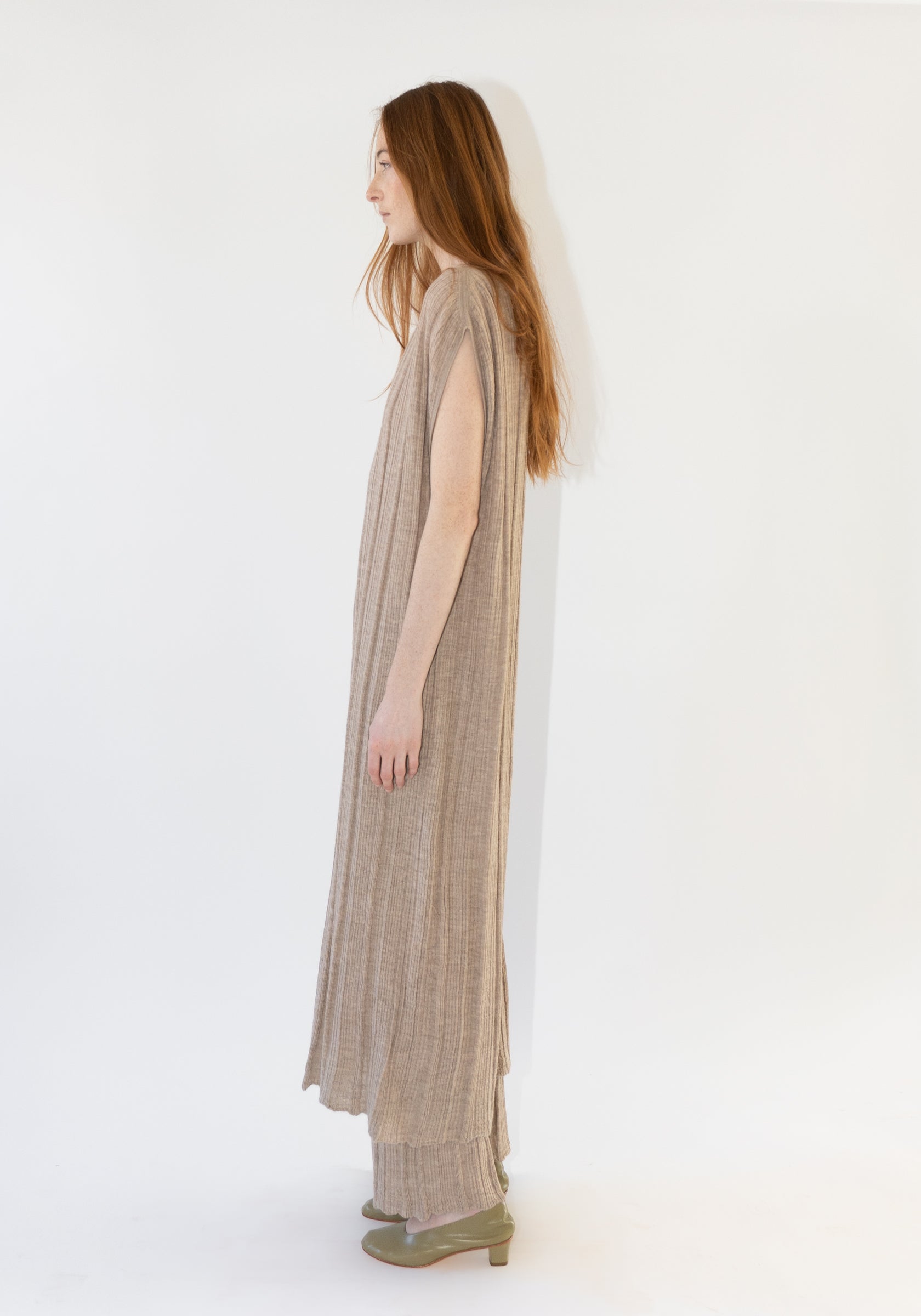 Plisse Caftan in Oak