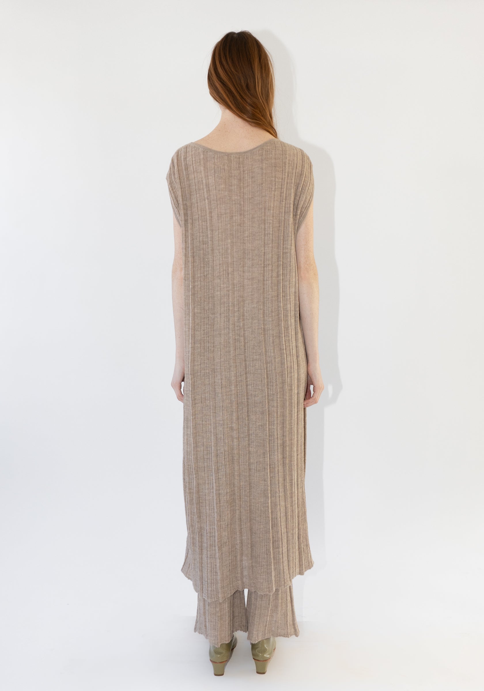 Plisse Caftan in Oak