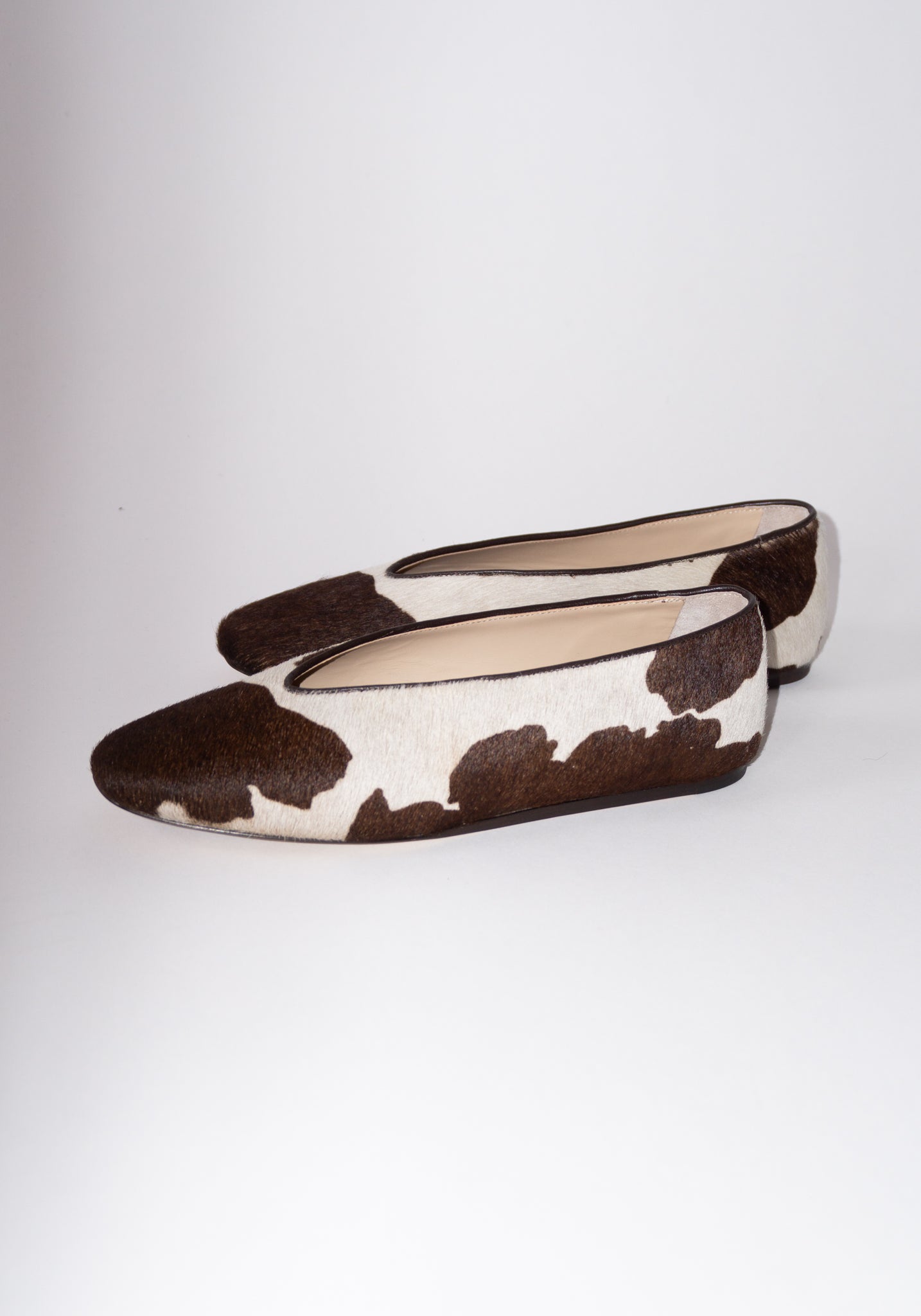 Cow Calf Regency Slipper