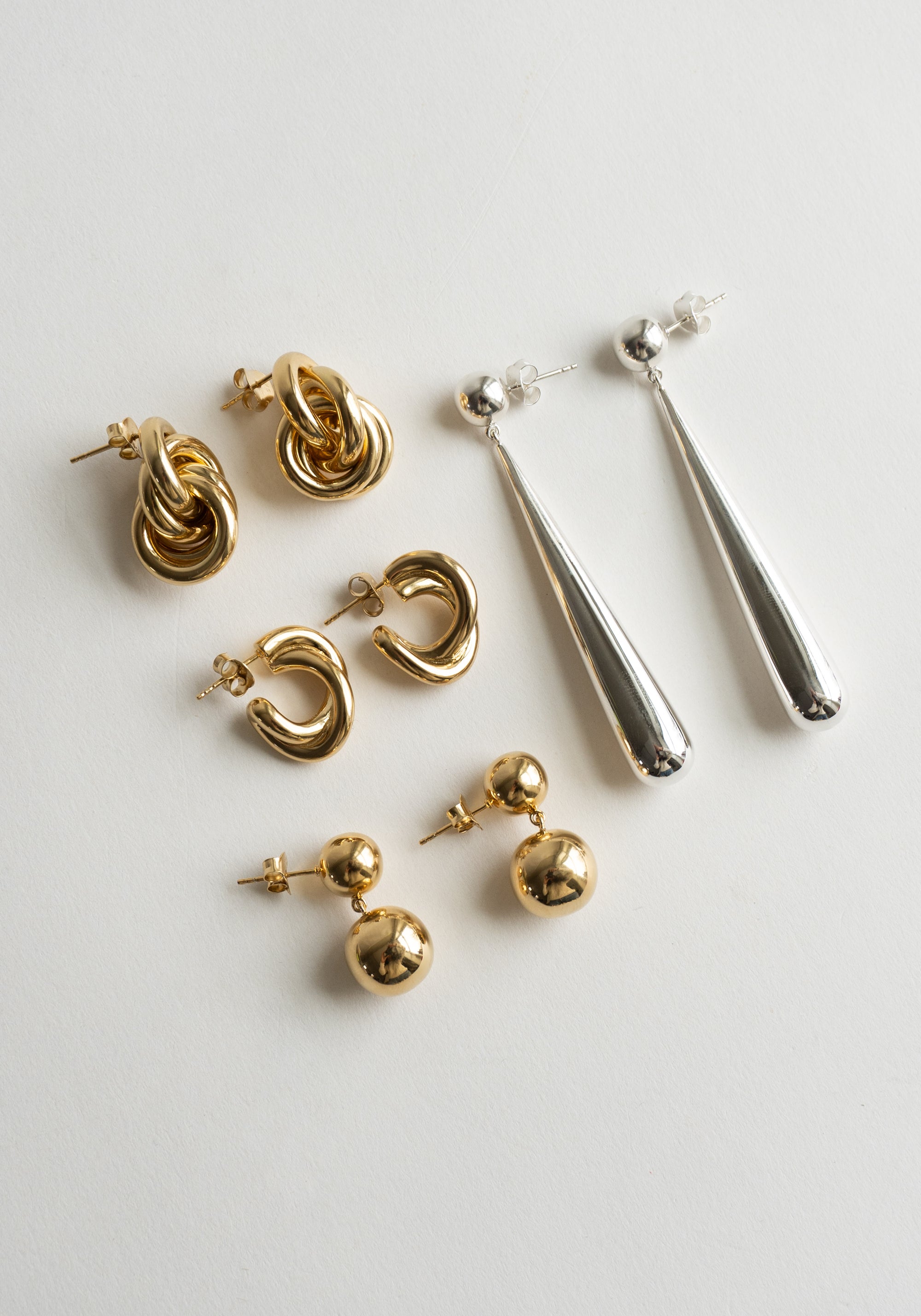 Diana Earrings in Gold