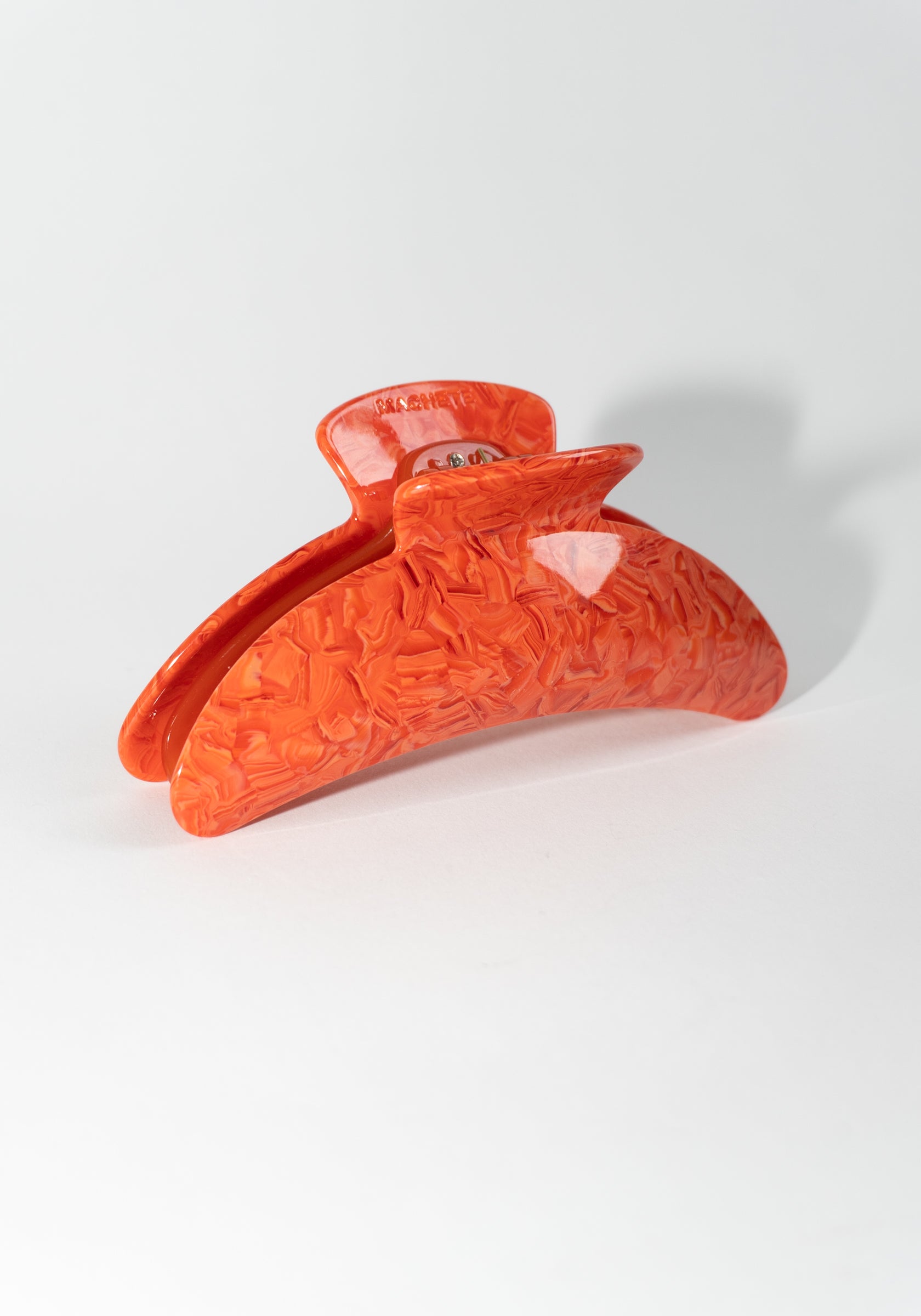 Jumbo Heirloom Claw in Poppy