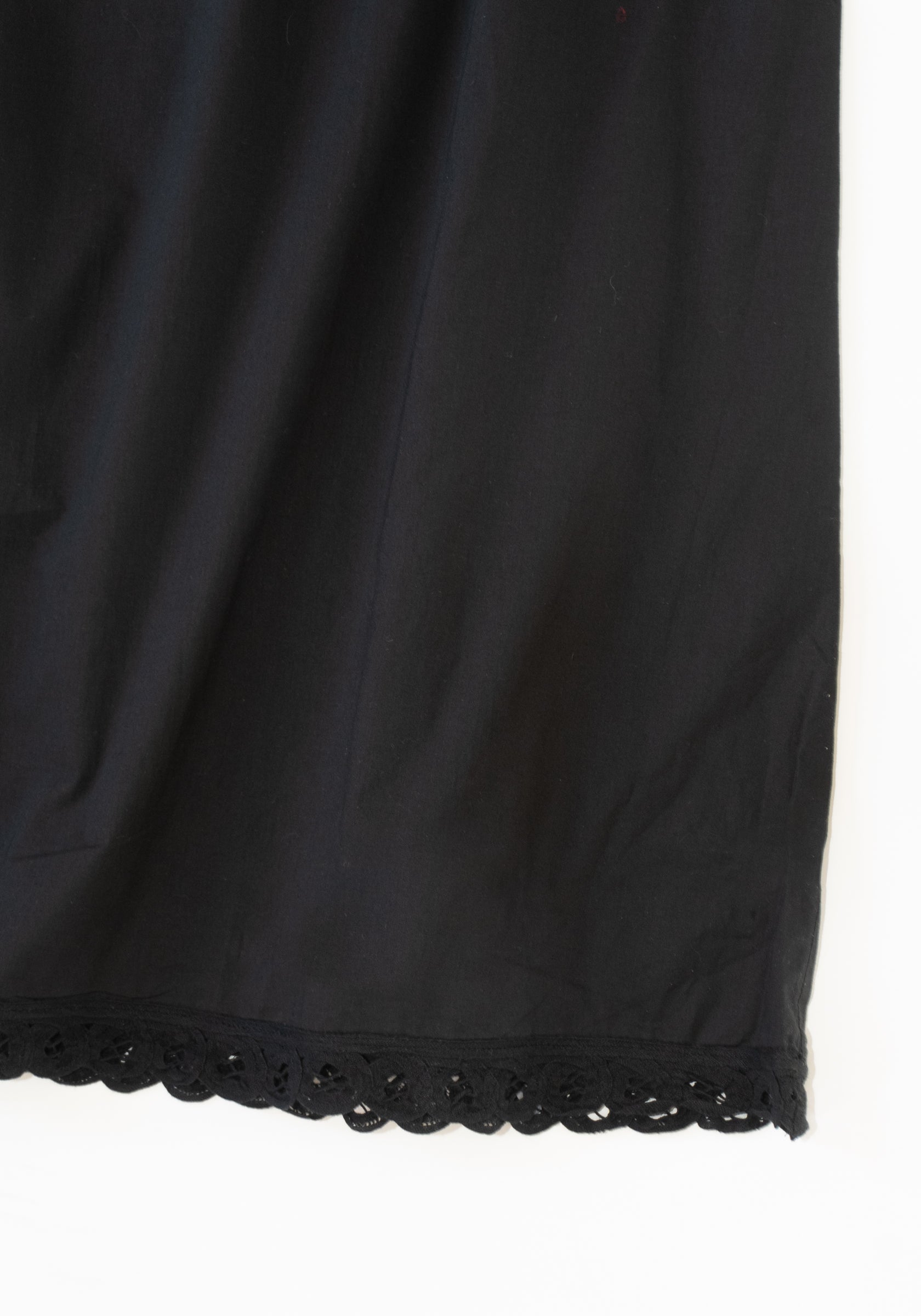 Elizabeth Eyelet Trim Dress in Black