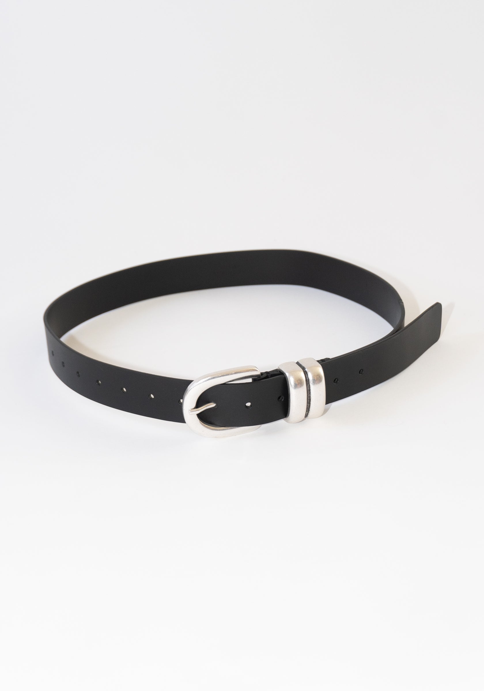 Zoira Leather Belt in Black