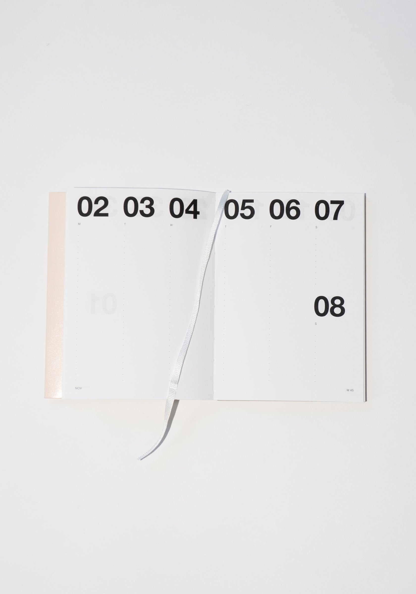 2026 Classic Planner in Powder Pink