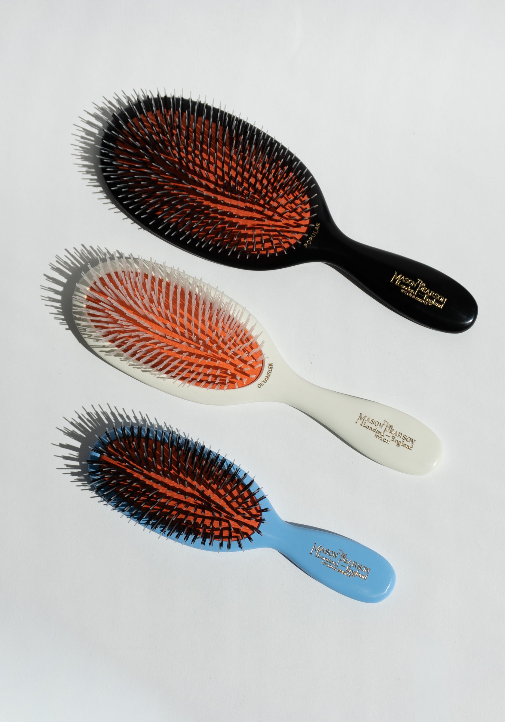 Mason Pearson Pocket Mixture Brush in Blue

