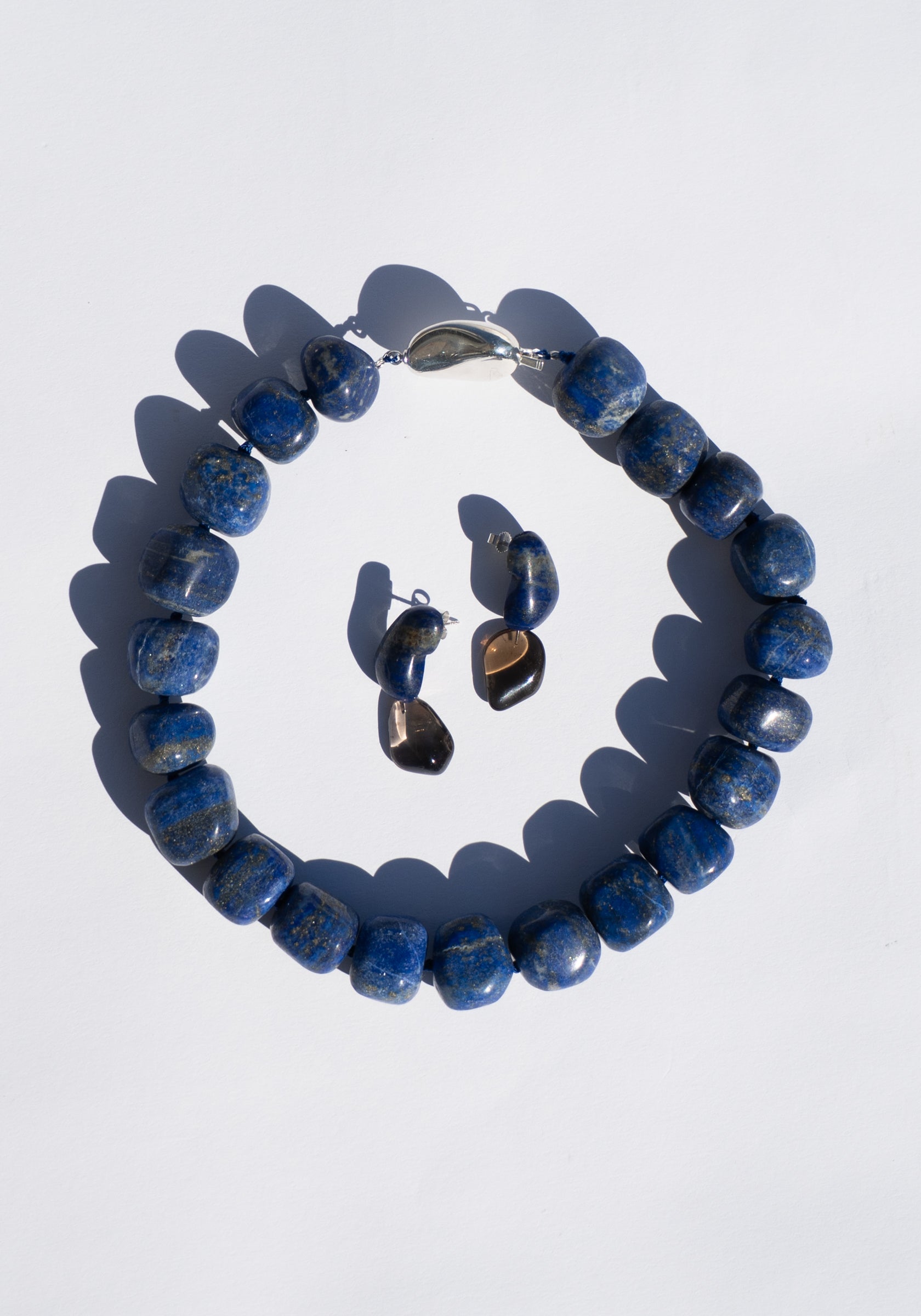 Pebbles Necklace in Lapis