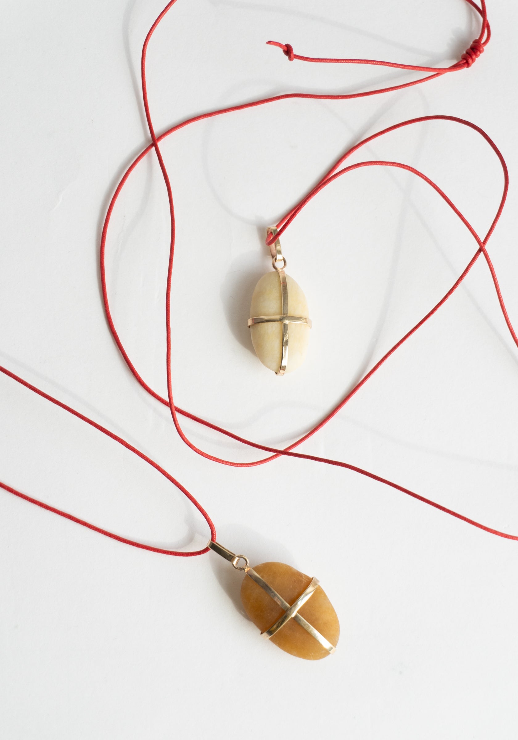 Ribbon Stone Pendant in Gold with Red Cord