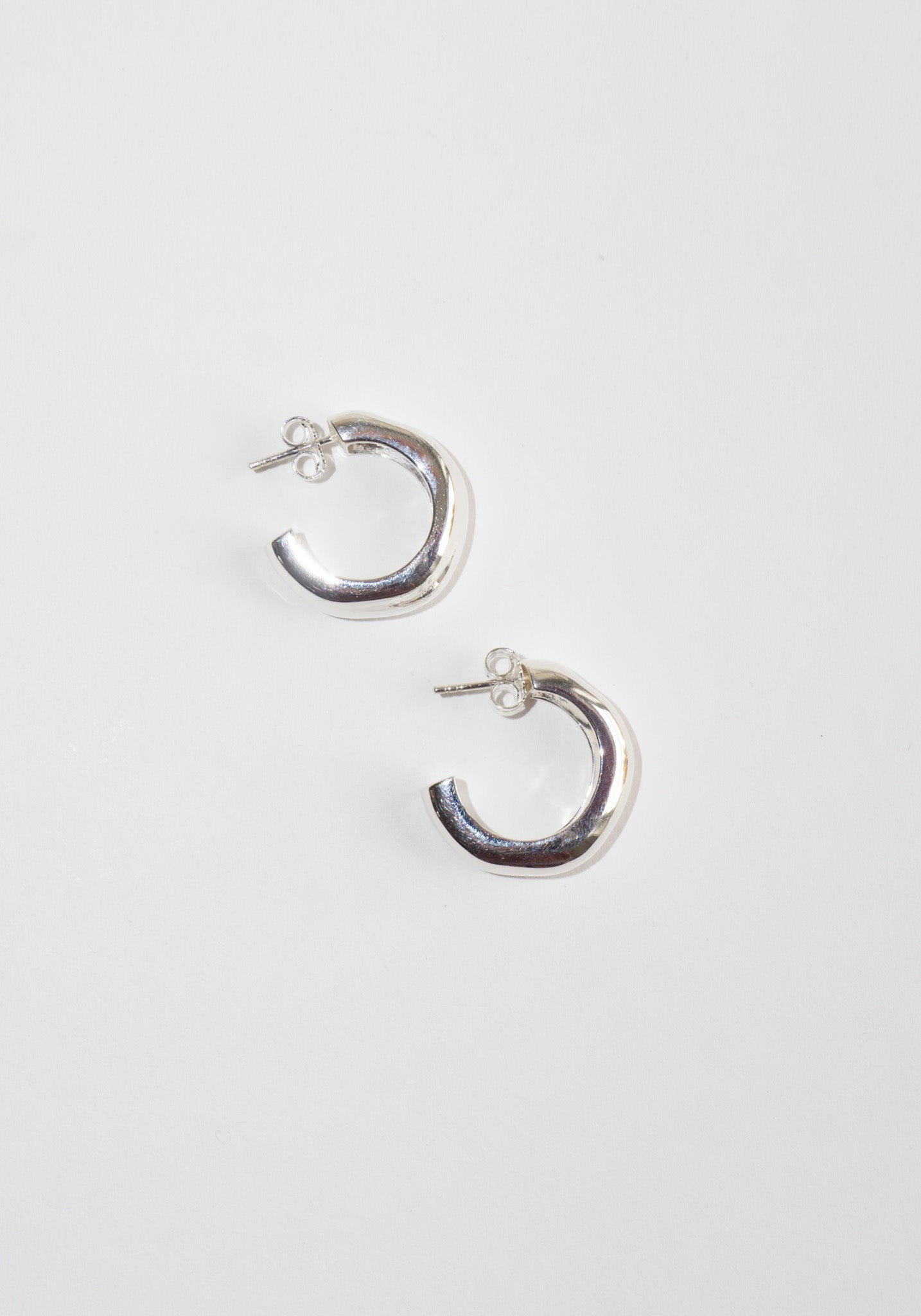 Sense Medium Hoops in Silver