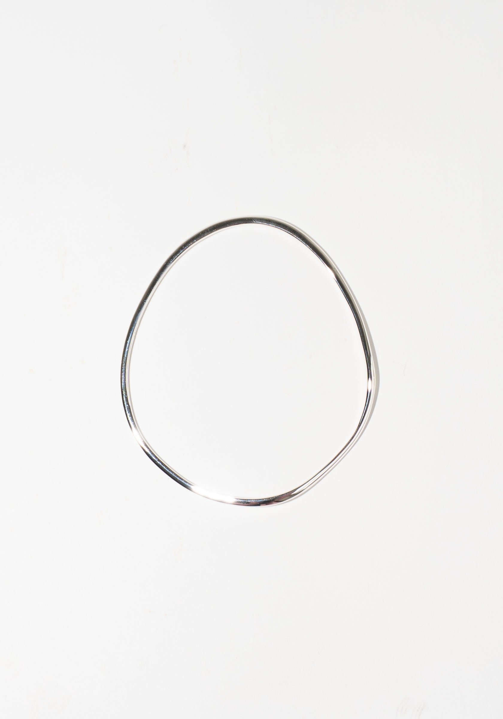 Dajia Bangle in Silver