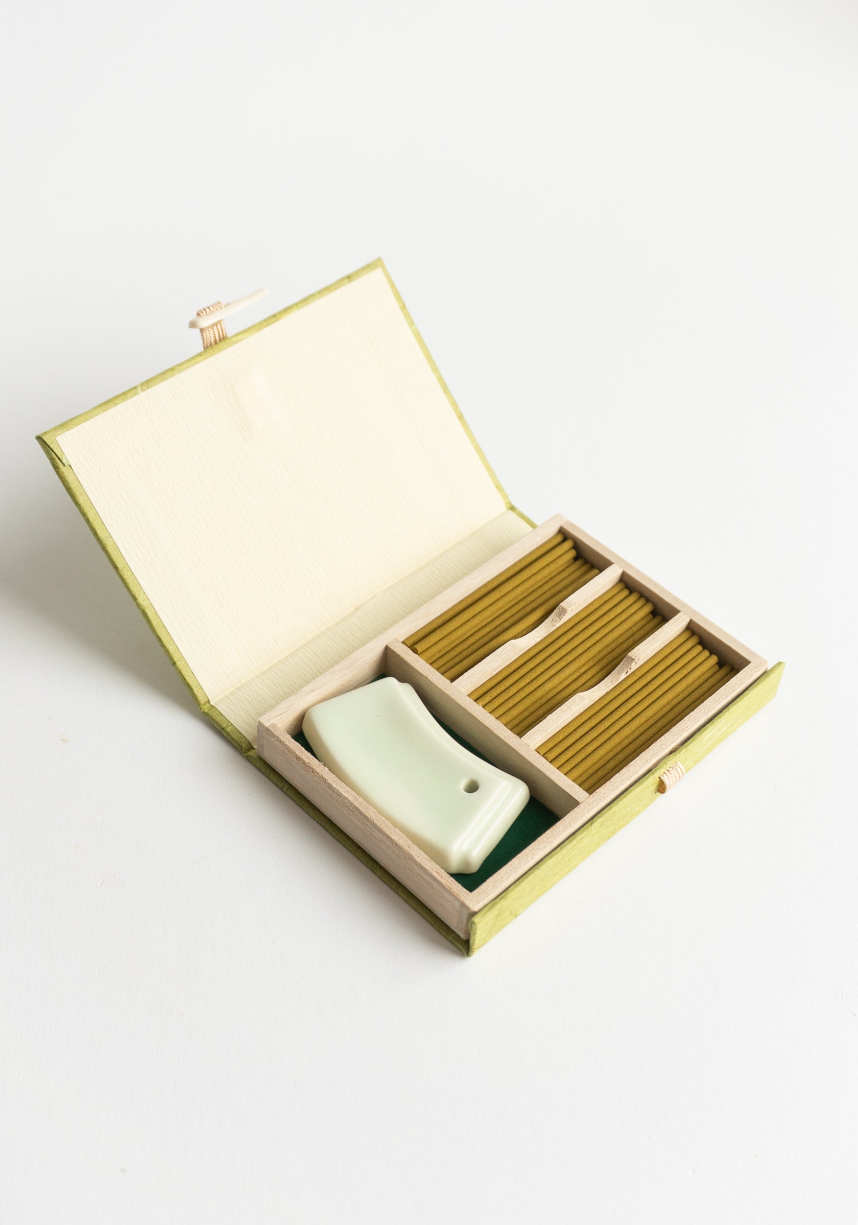 Mainichi Byakudan Sandalwood Incense