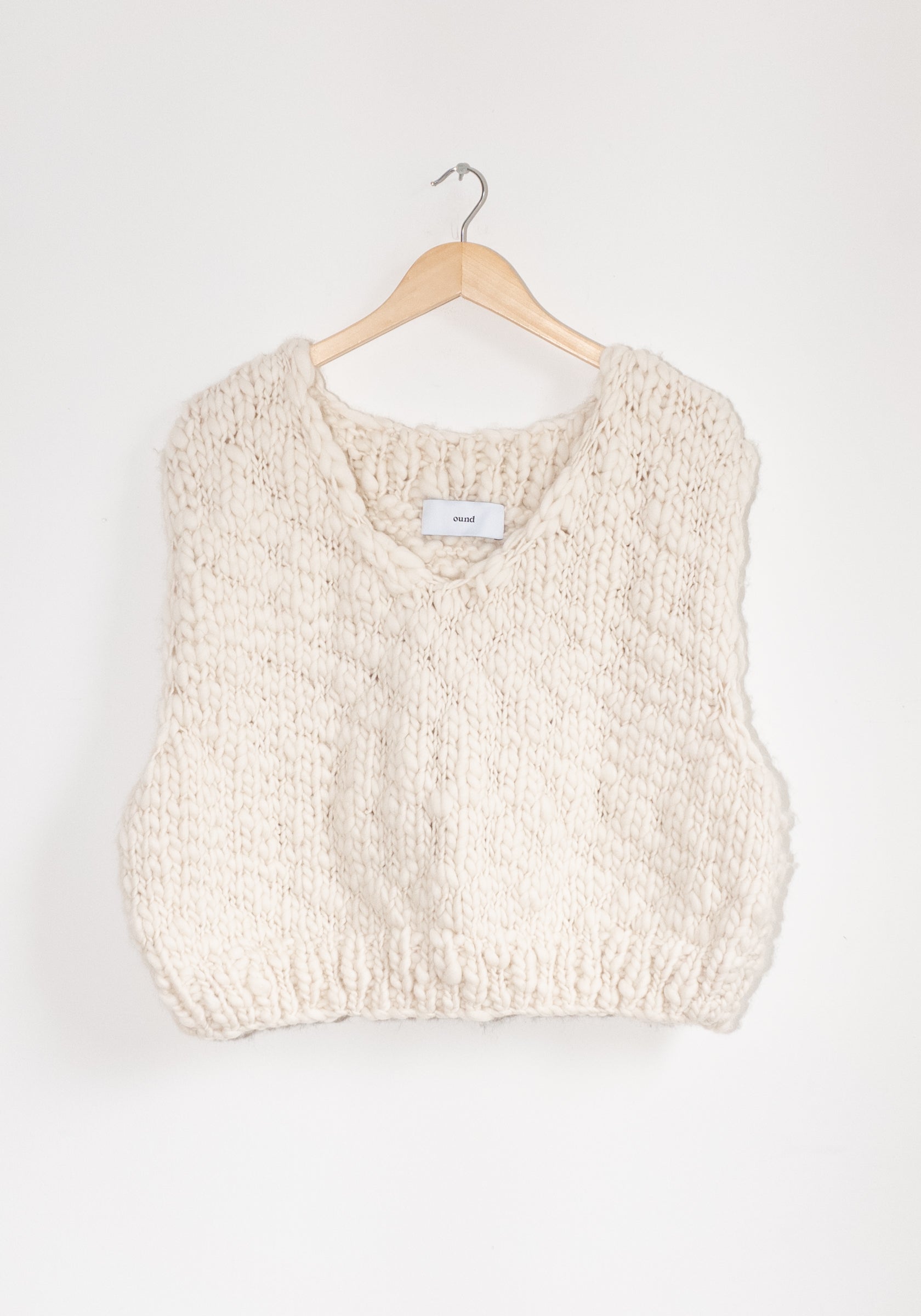 Ound Acacia Vest in Ivory