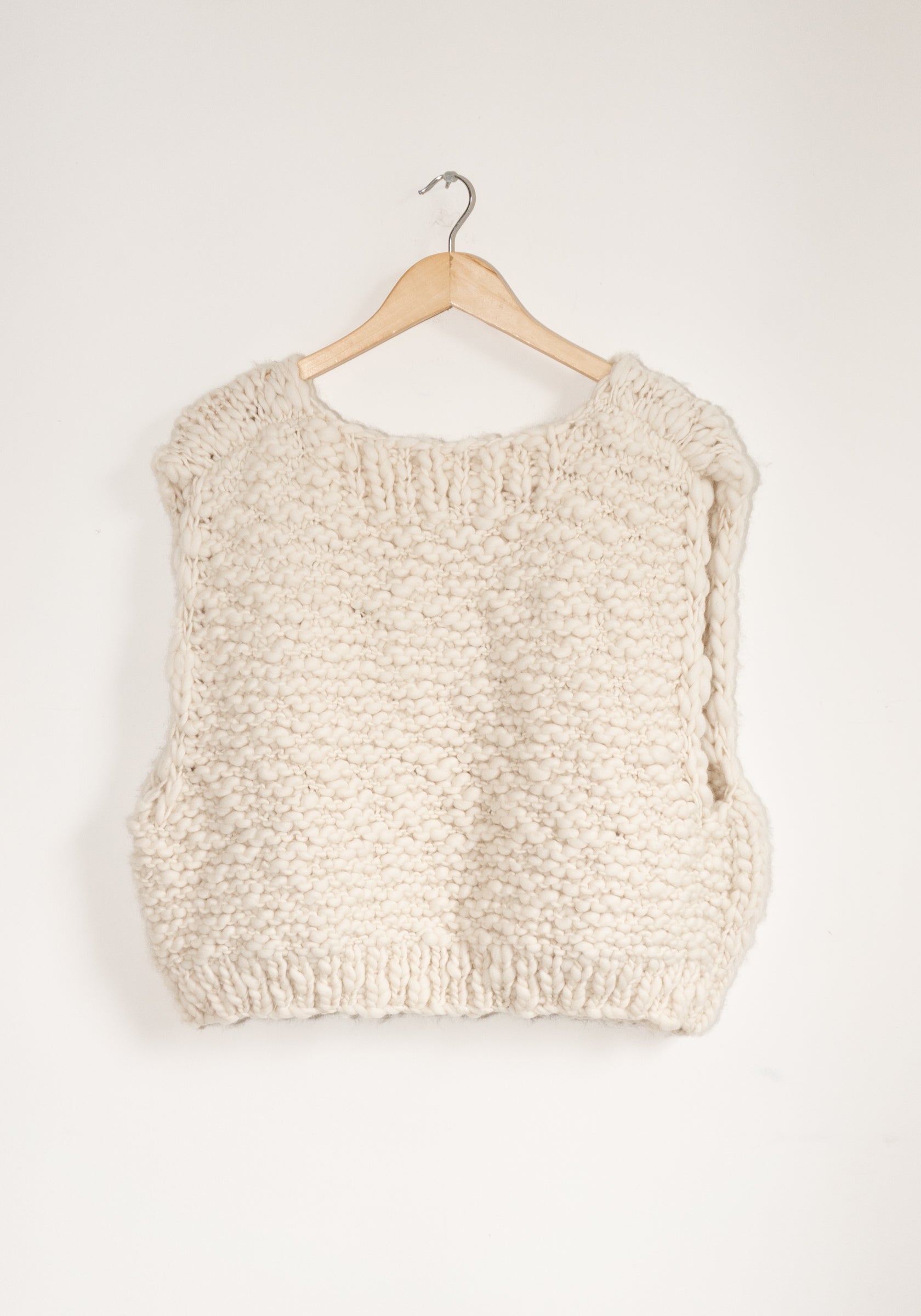 Ound Acacia Vest in Ivory