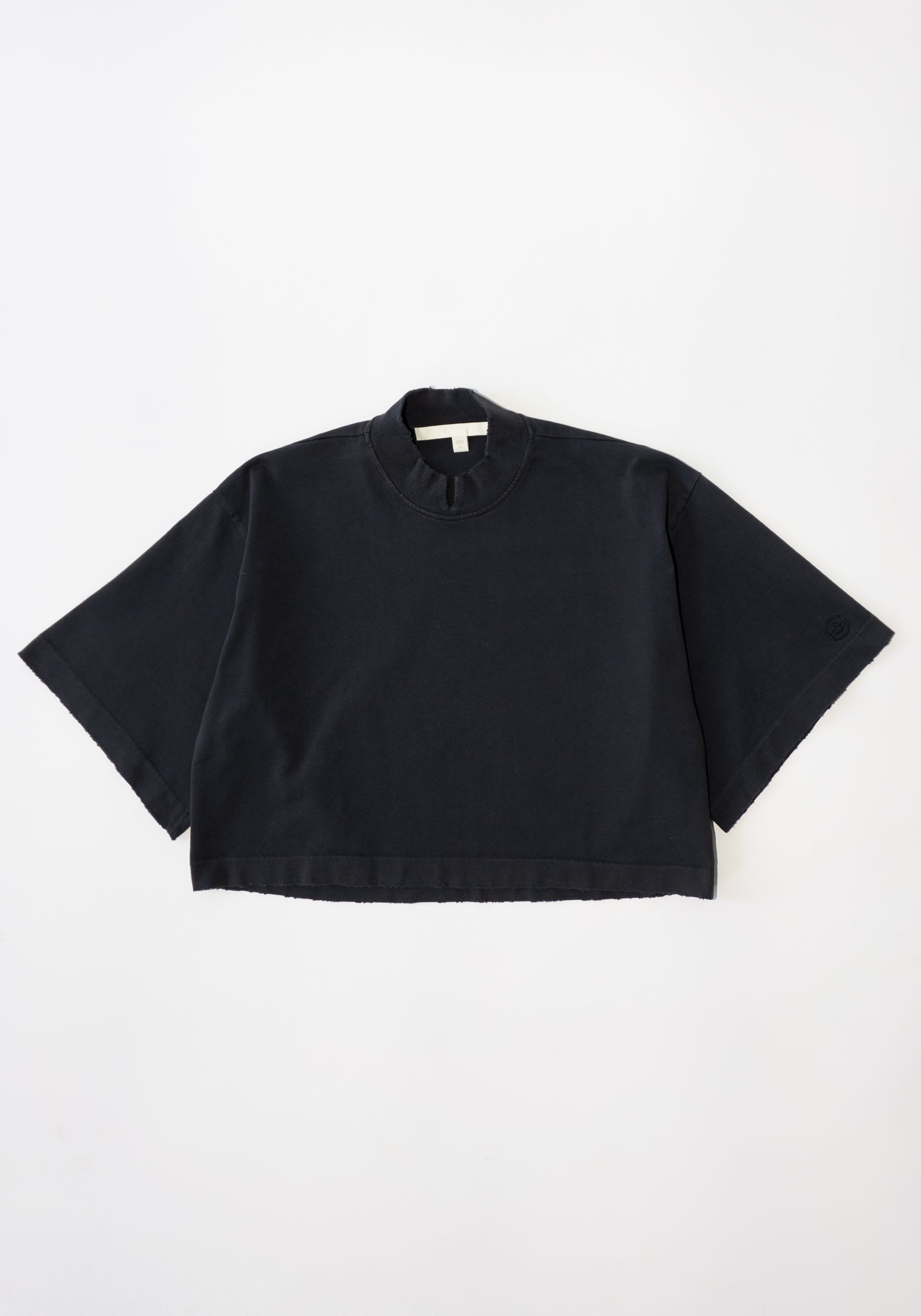 Ruadh The Nessa Tee in Faded Charcoal