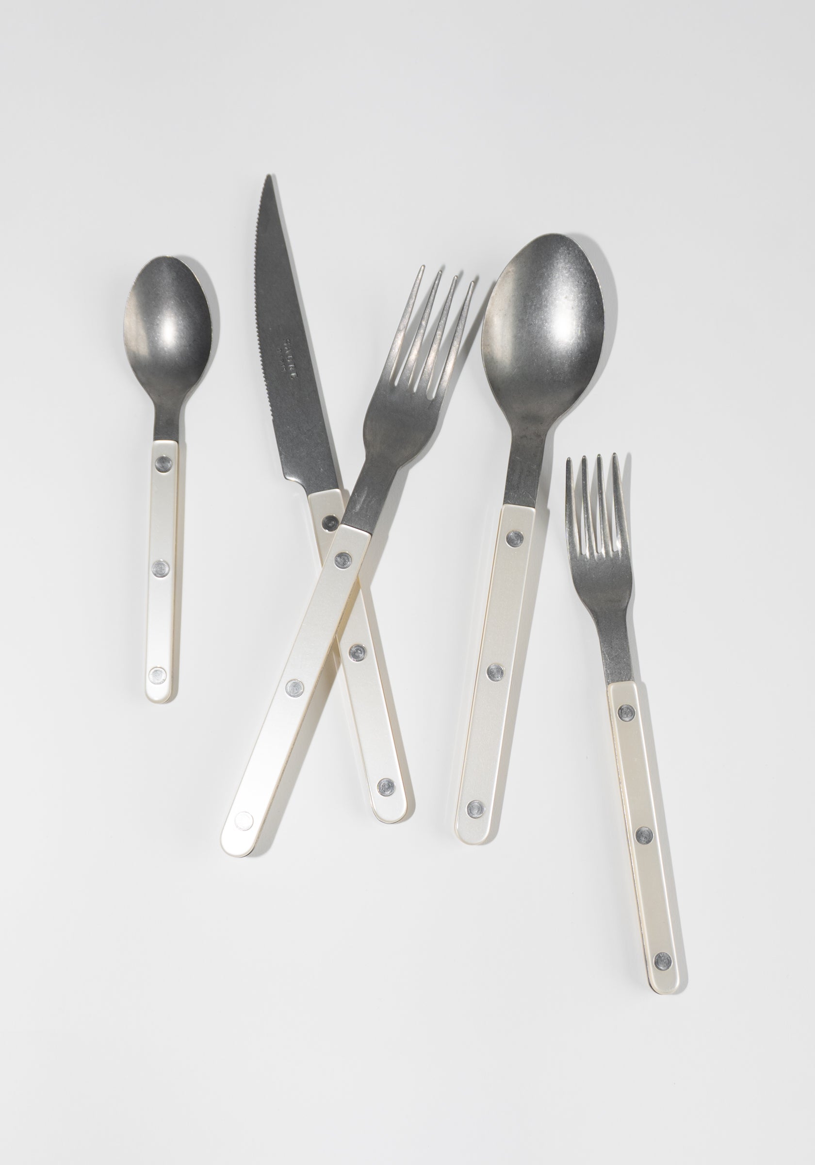 5 Piece Cutlery Set in Bistrot Vintage Pearl