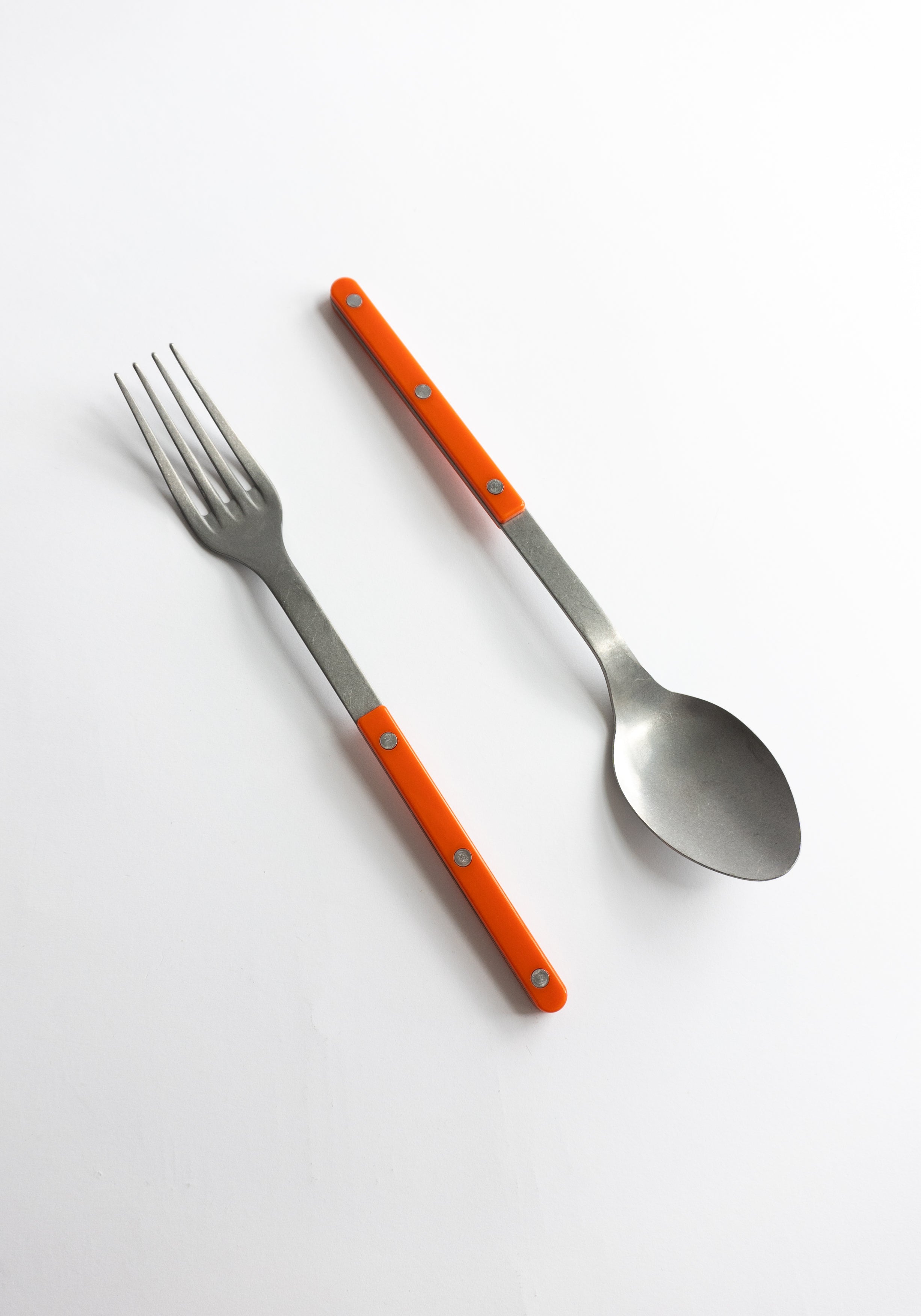 Sabre Paris 2 Piece Serving Set in Bistrot Orange – VESTIGE Sabre Paris 2 Piece Serving Set in Bistrot Orange – VESTIGE