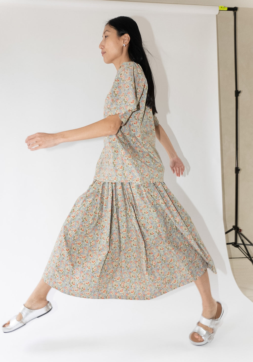 Friedrich Tee in Dusty Blue Floral