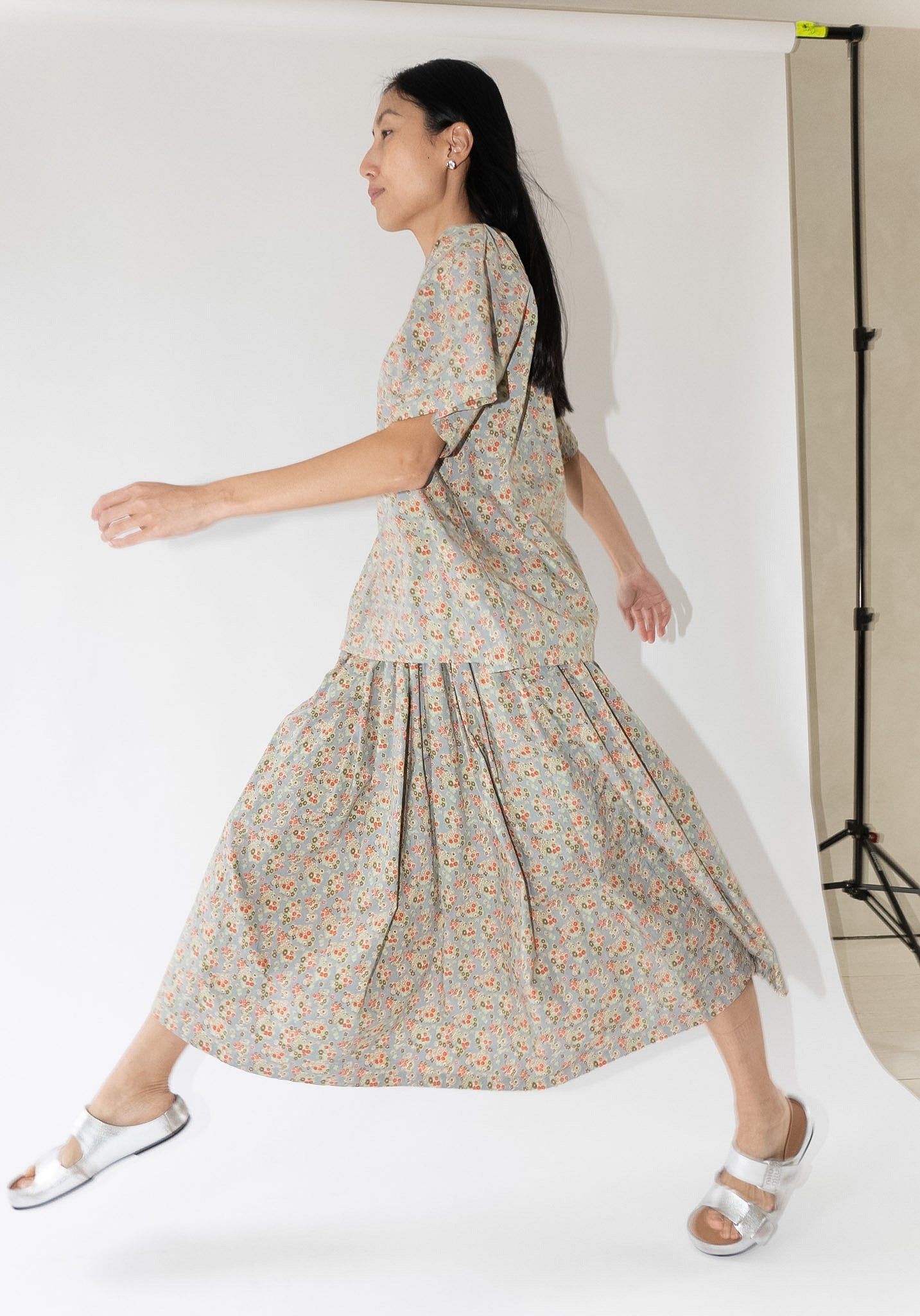 Friedrich Tee in Dusty Blue Floral