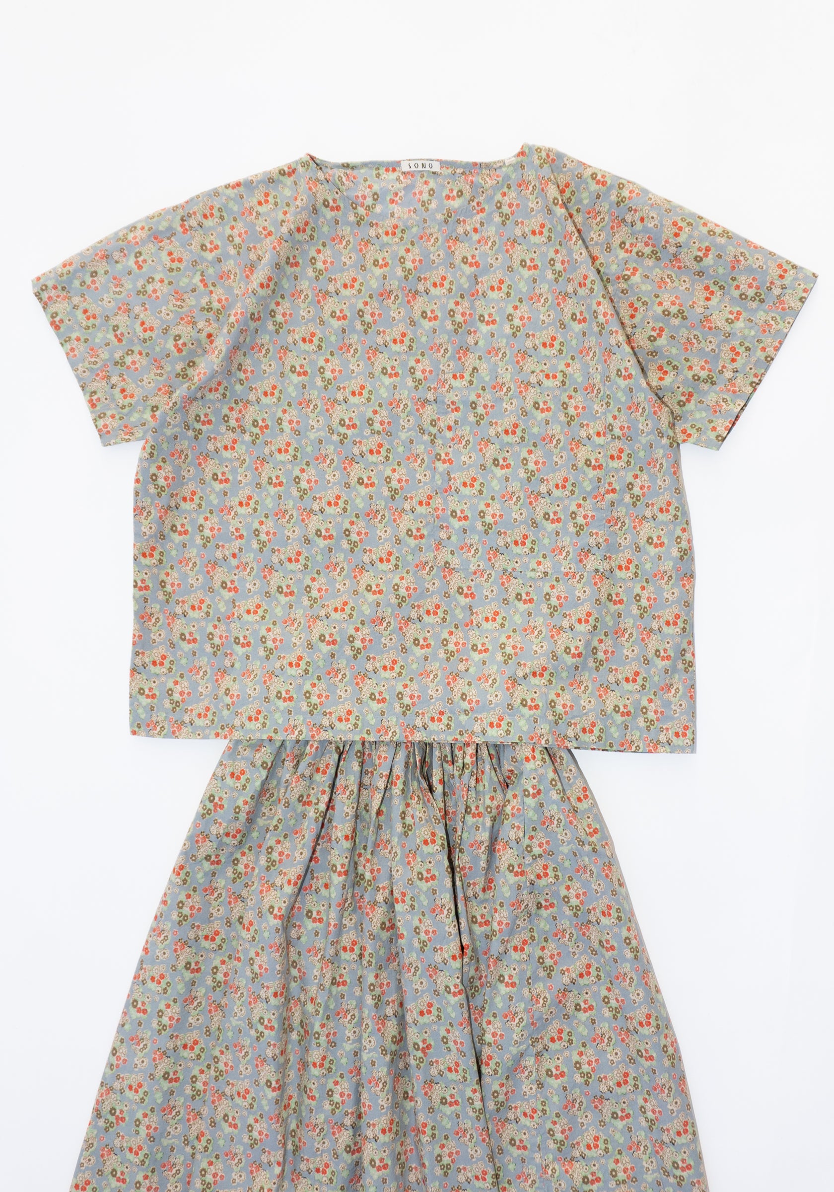 Sono Friedrich Tee in Dusty Blue Floral