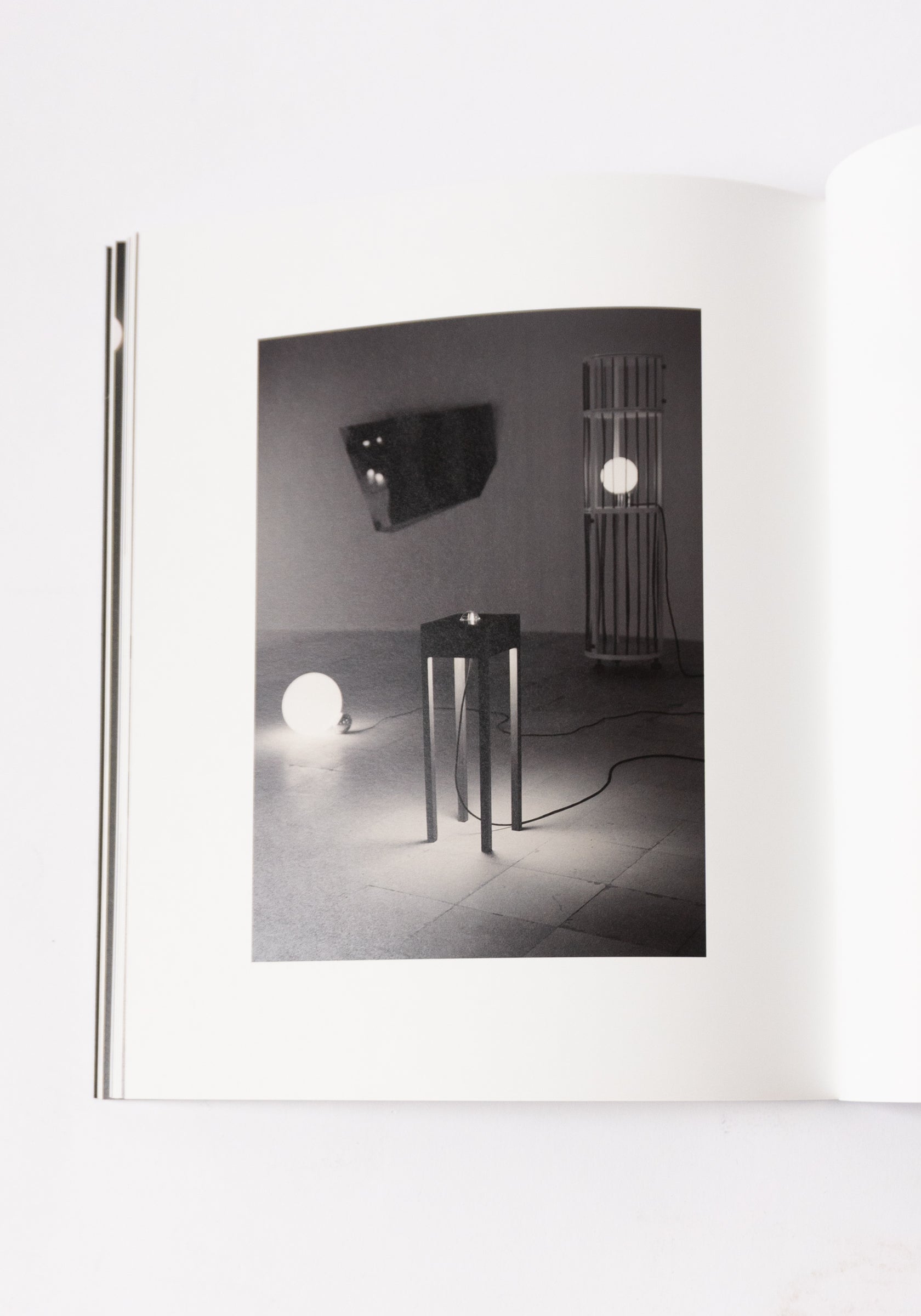 Apartamento Things that Go Together, Michael Anastassiades – VESTIGE