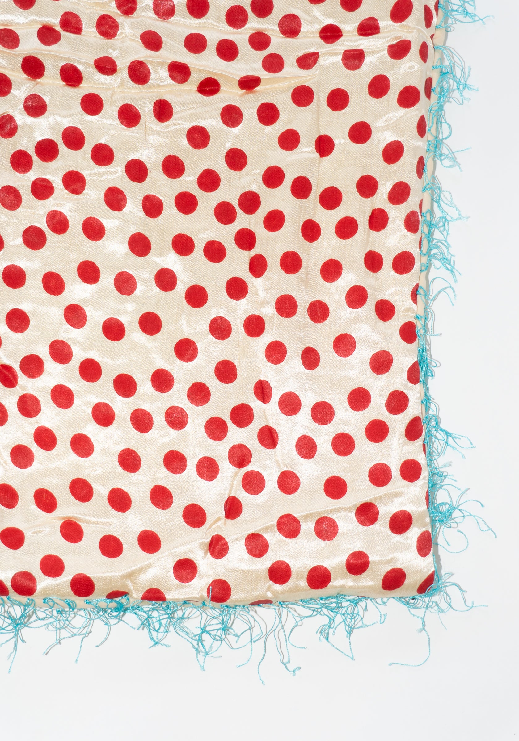 Tigra Tigra Blockprint Dot Puffy Quilt with Fringe in Cream and Red
