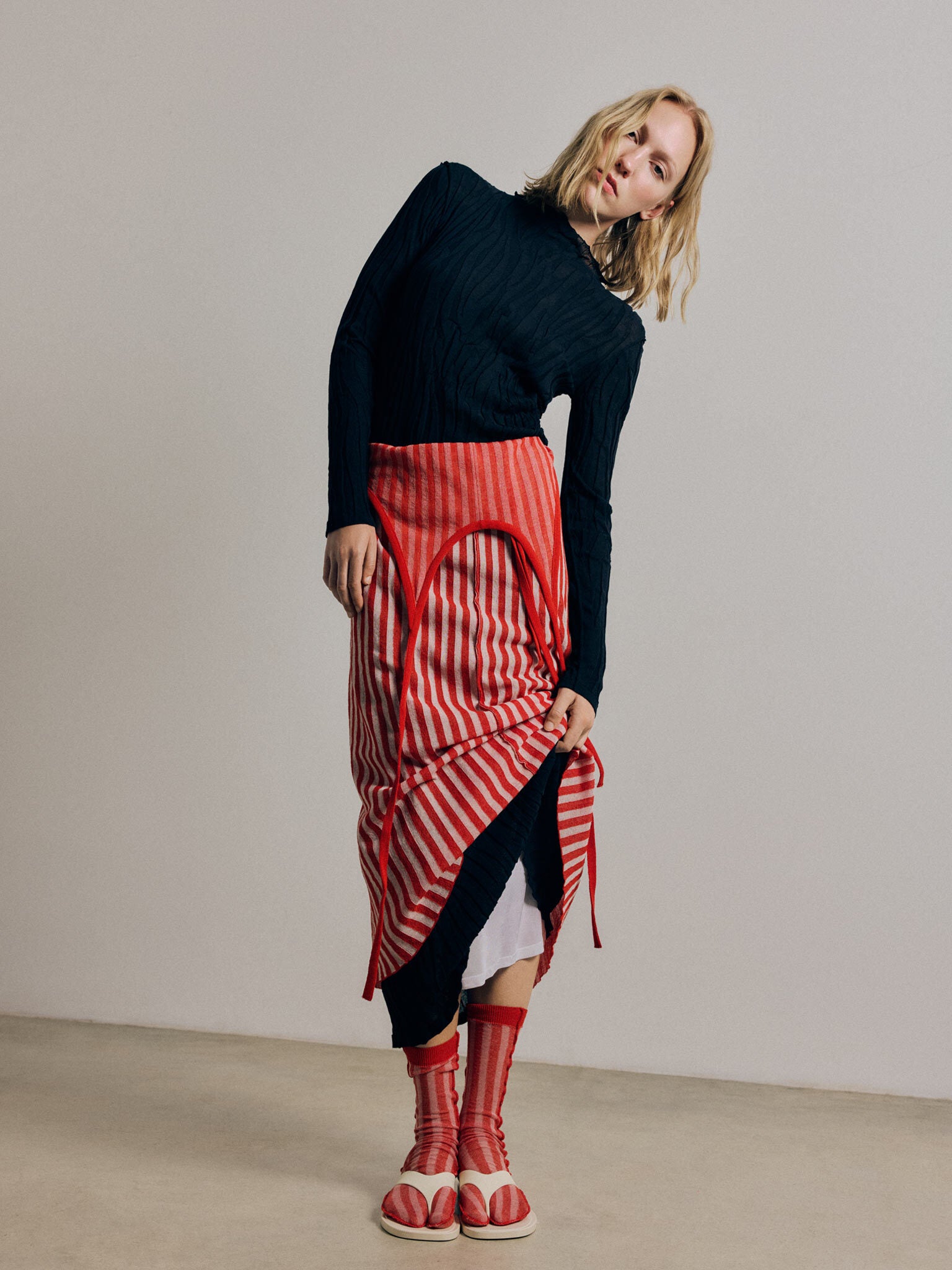 Velo Sweater in Black