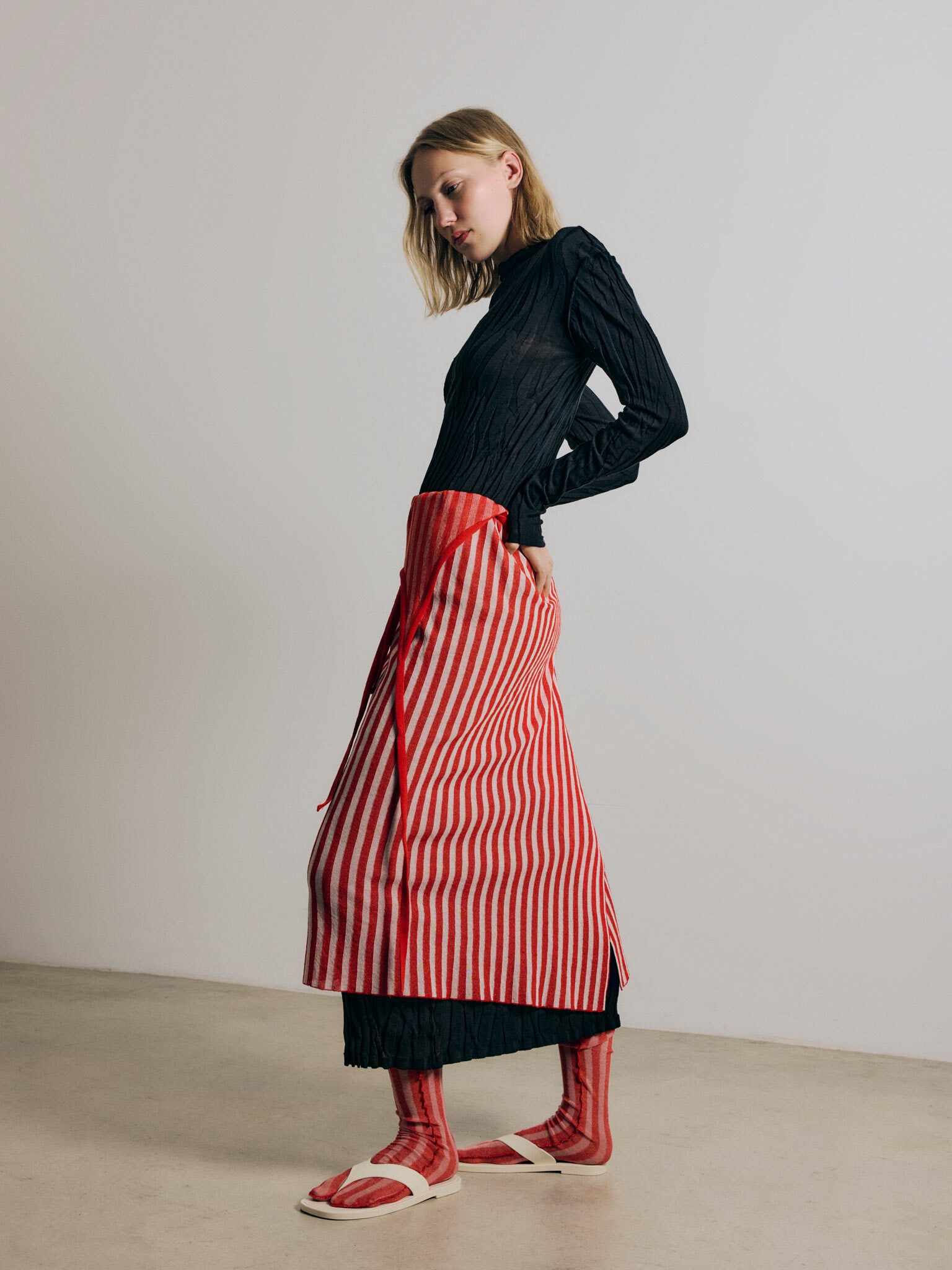 Velo Sweater in Black